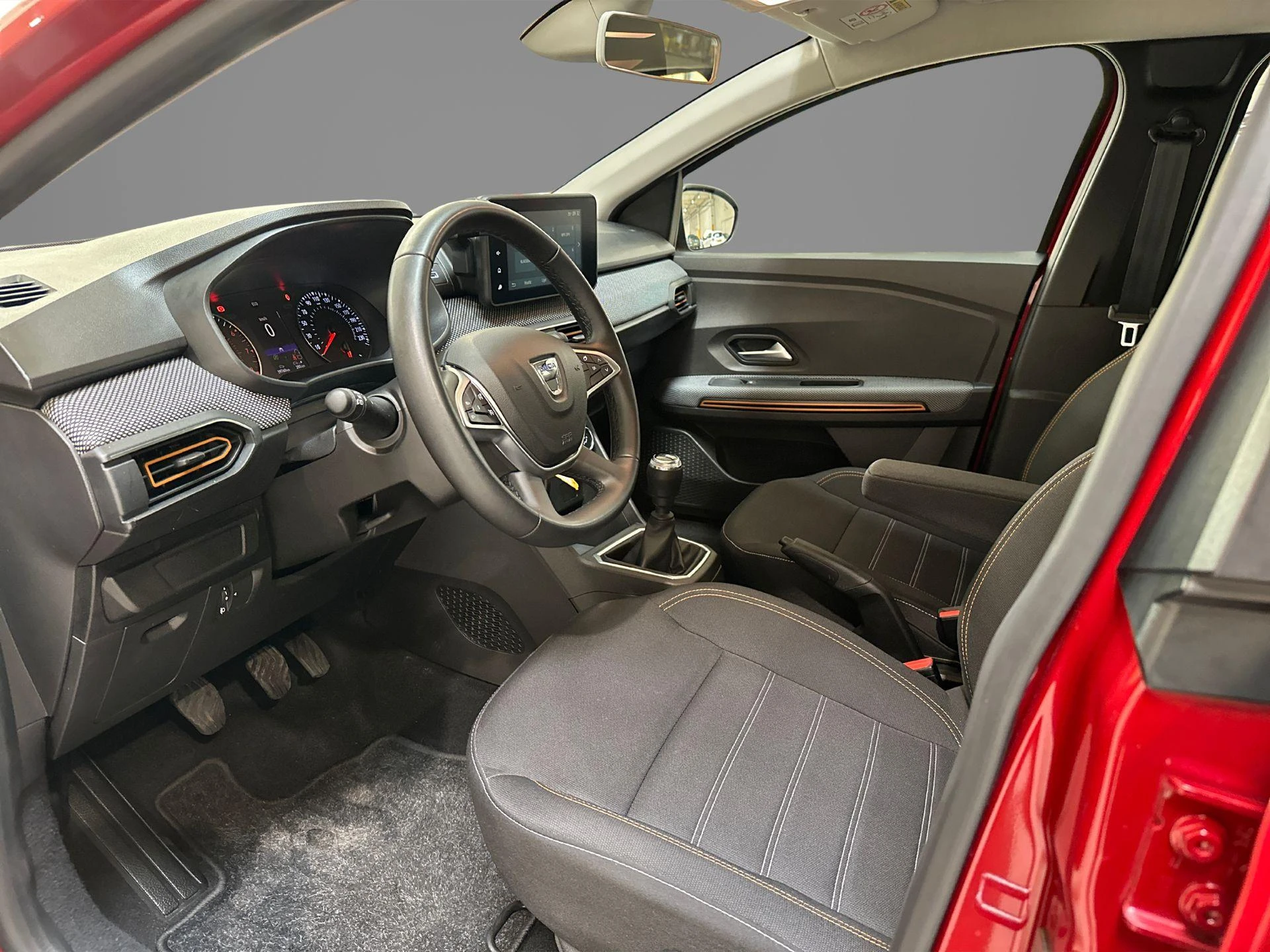 Dacia-Sandero-image-11