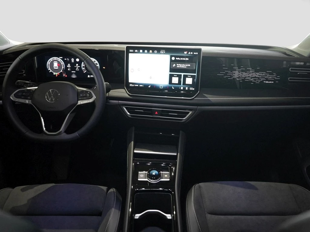 Volkswagen-Tiguan-image-9