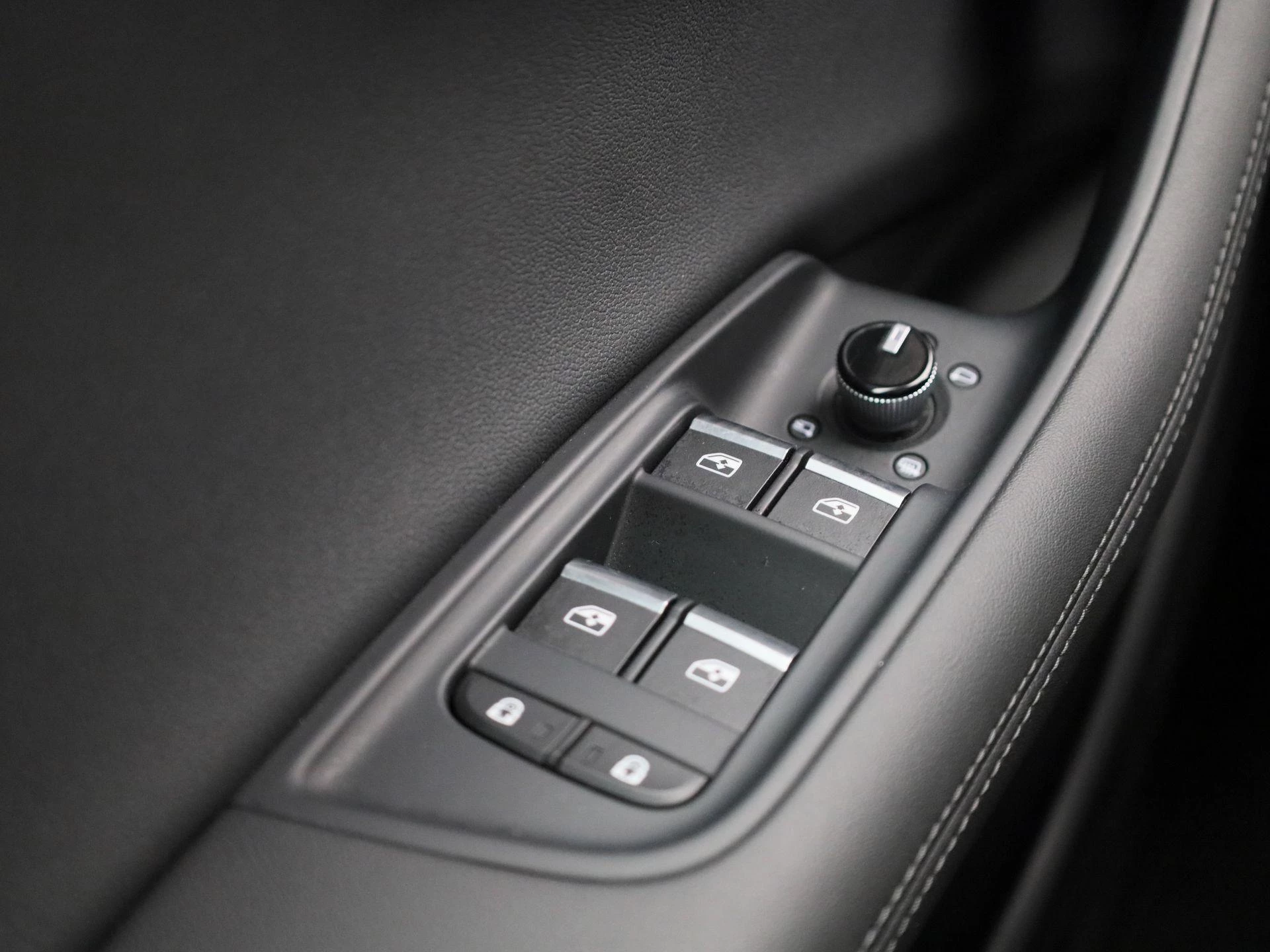 Audi-Q8-image-39