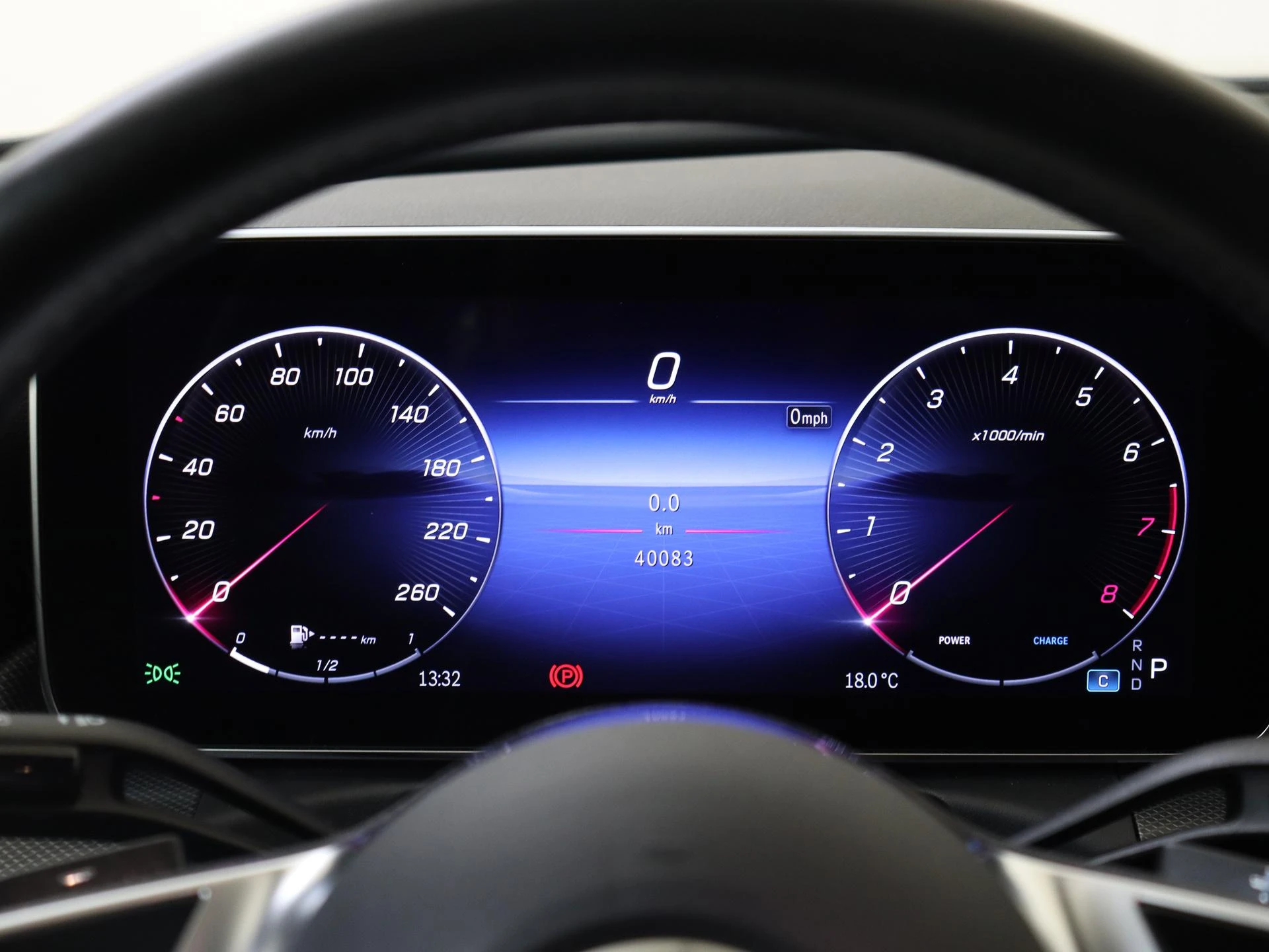 Mercedes-Benz-C-Klasse-image-10