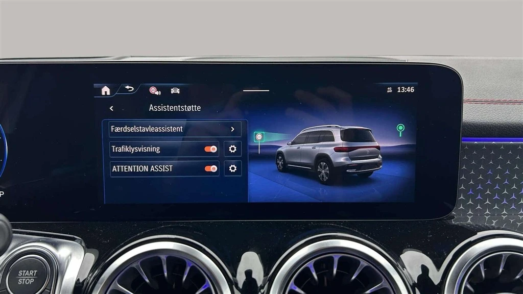 Mercedes-Benz-EQB-image-20