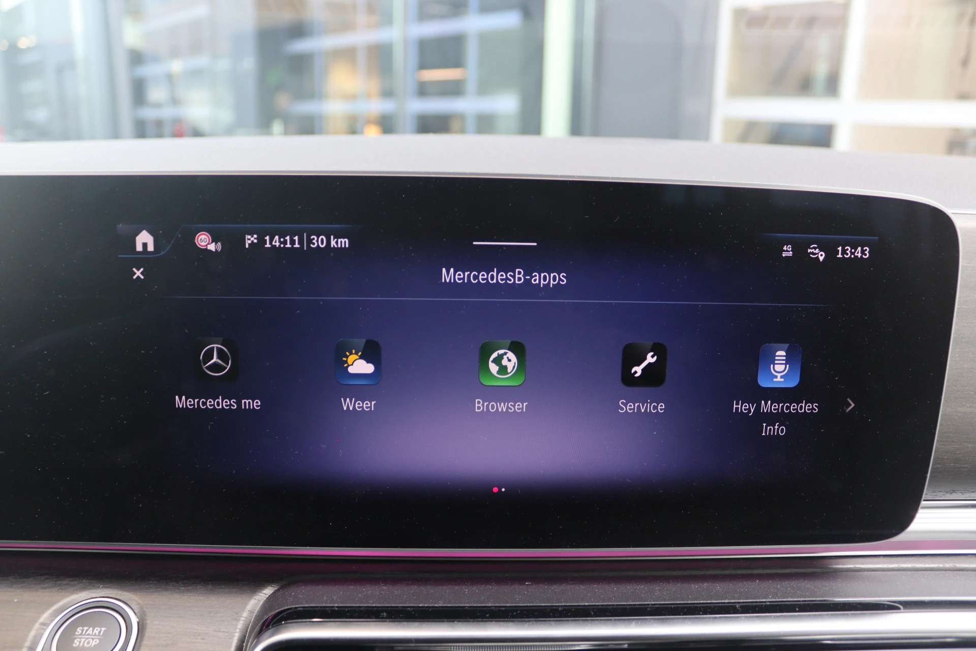 Mercedes-Benz-EQV-image-14