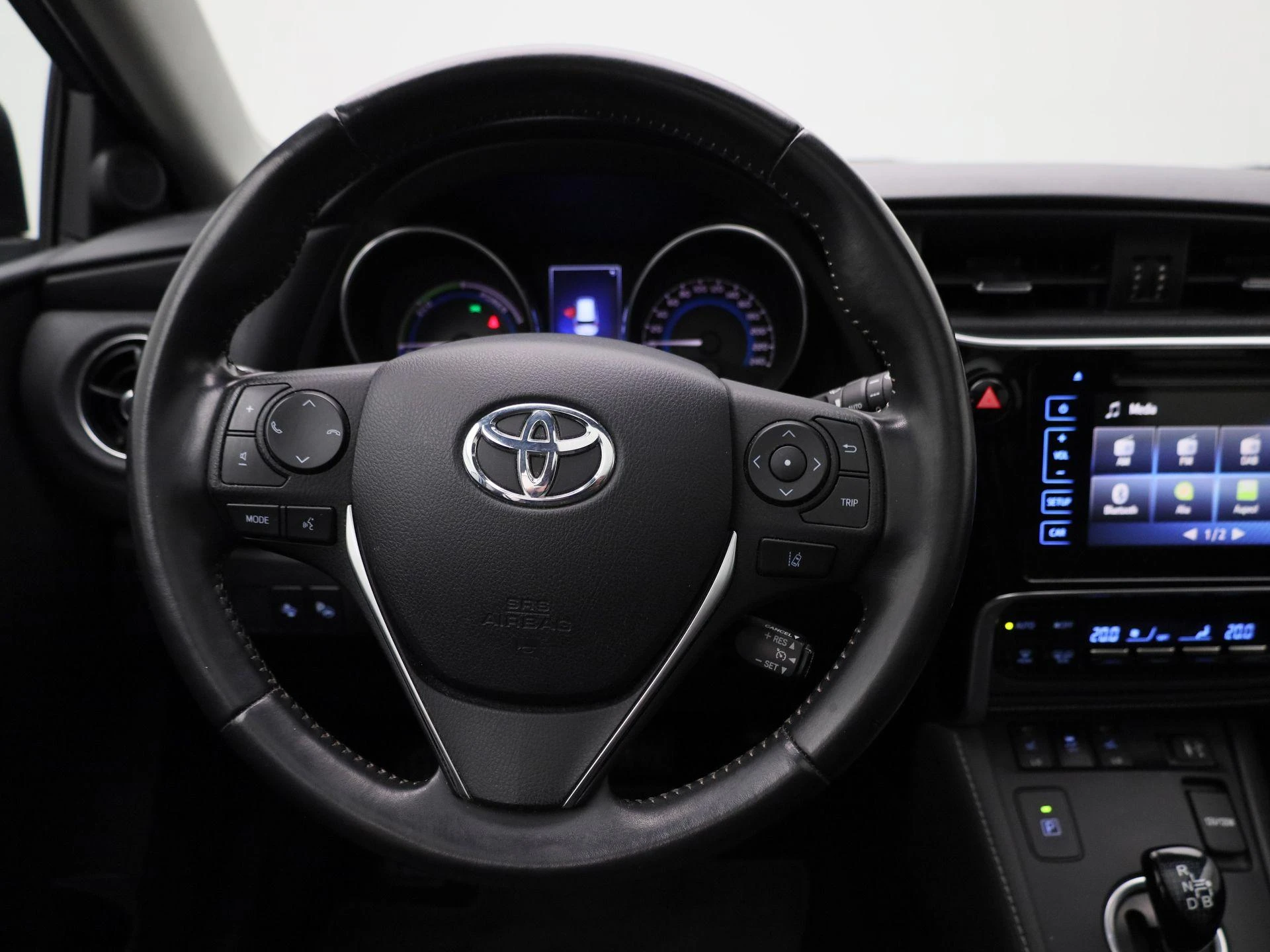 Toyota-Auris-image-7