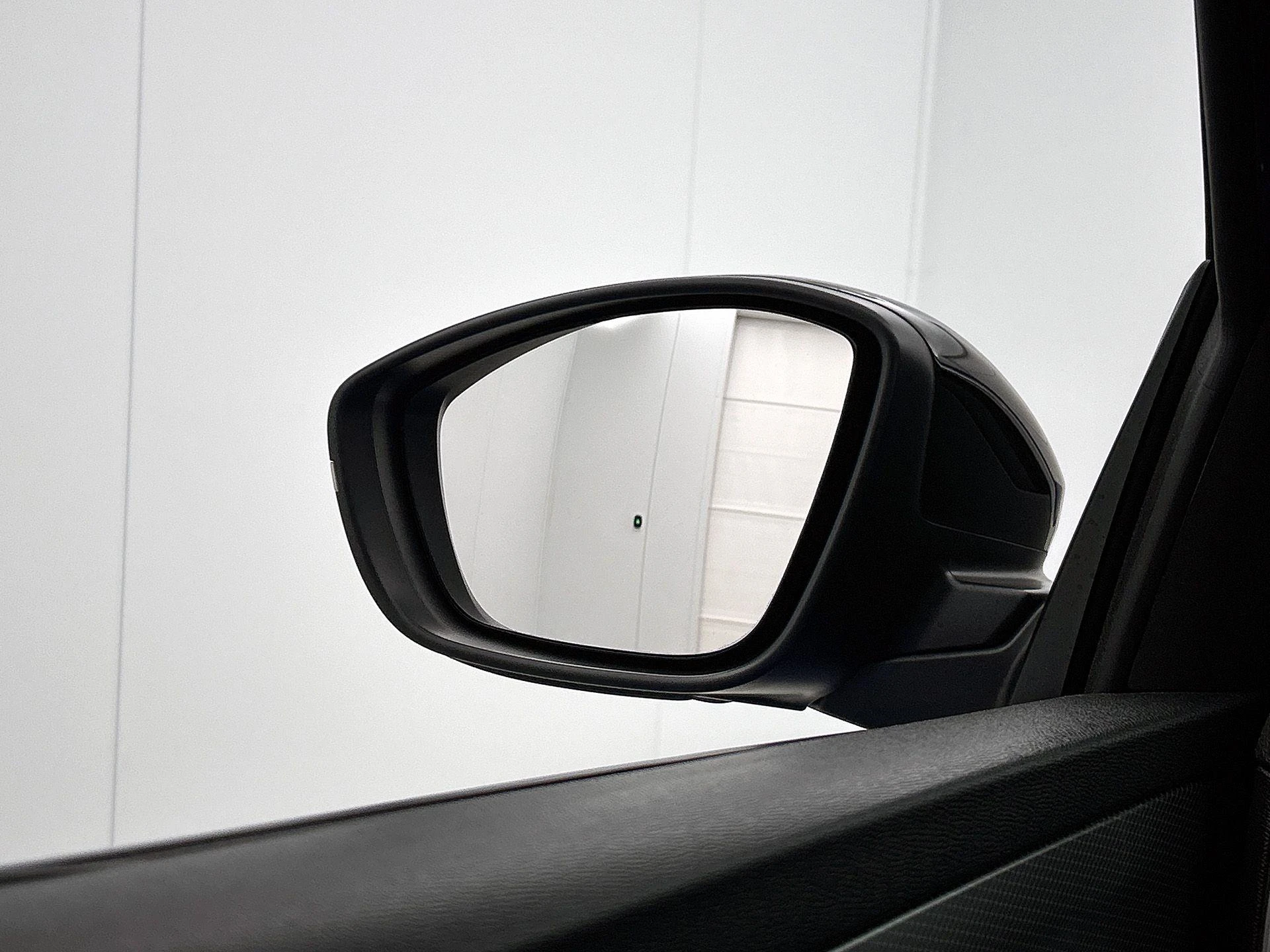 Opel-Mokka-image-18