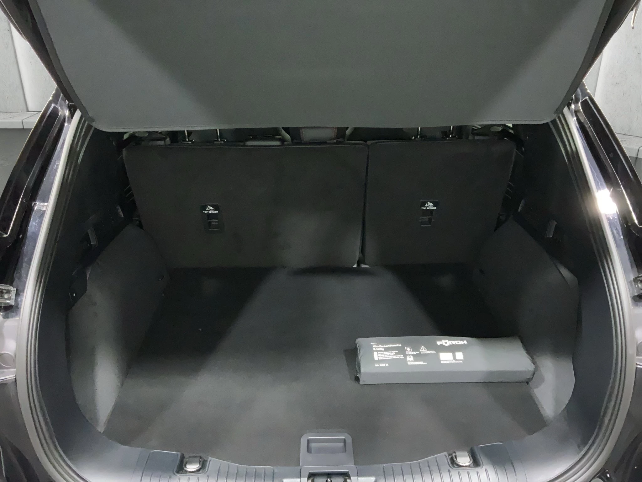 Ford Kuga ST-Line X Aut.*360GRAD*LED-MATRIX*NAVI*GRA*WINTER-PKT.