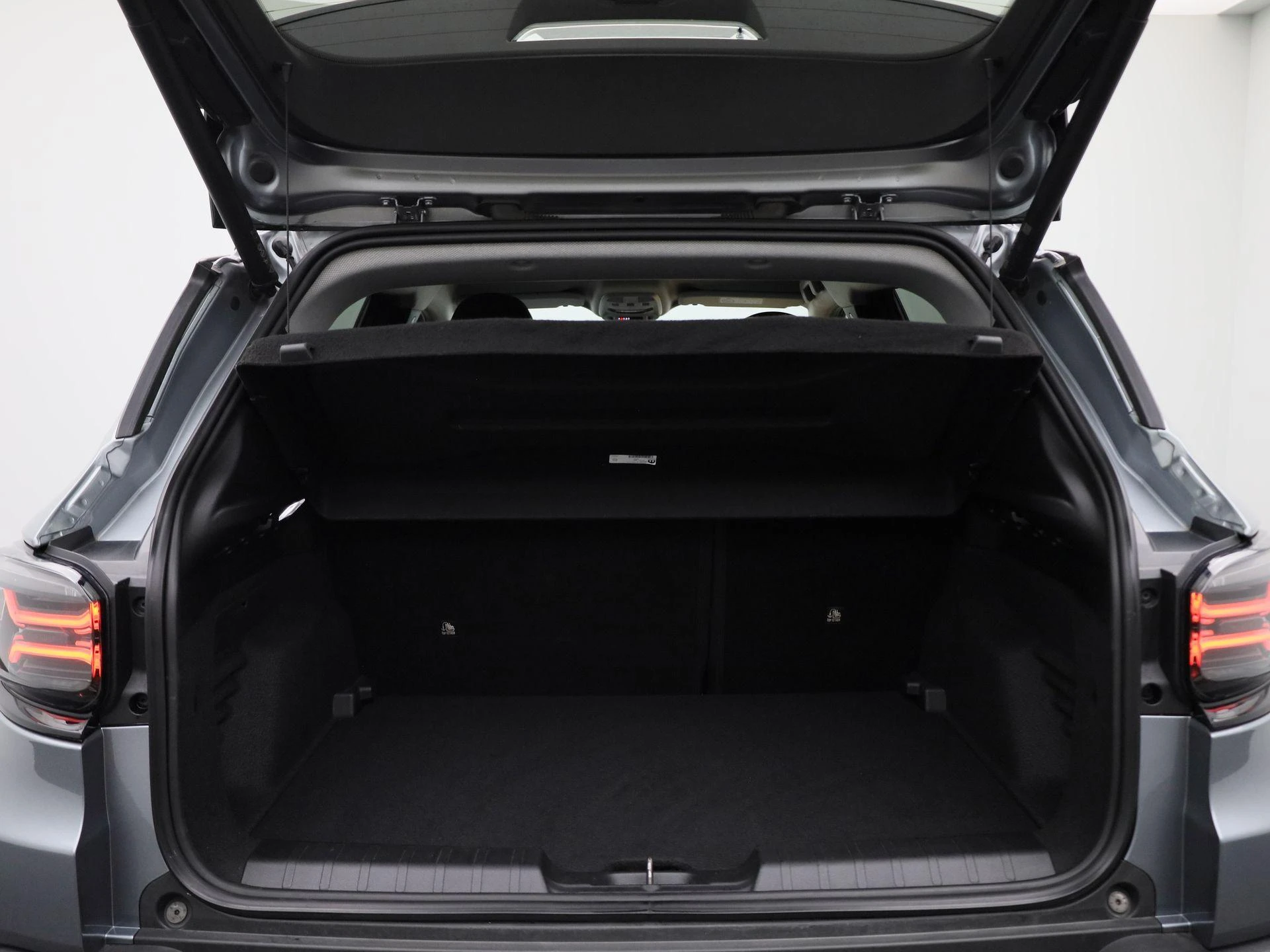 Jeep-Avenger-image-13