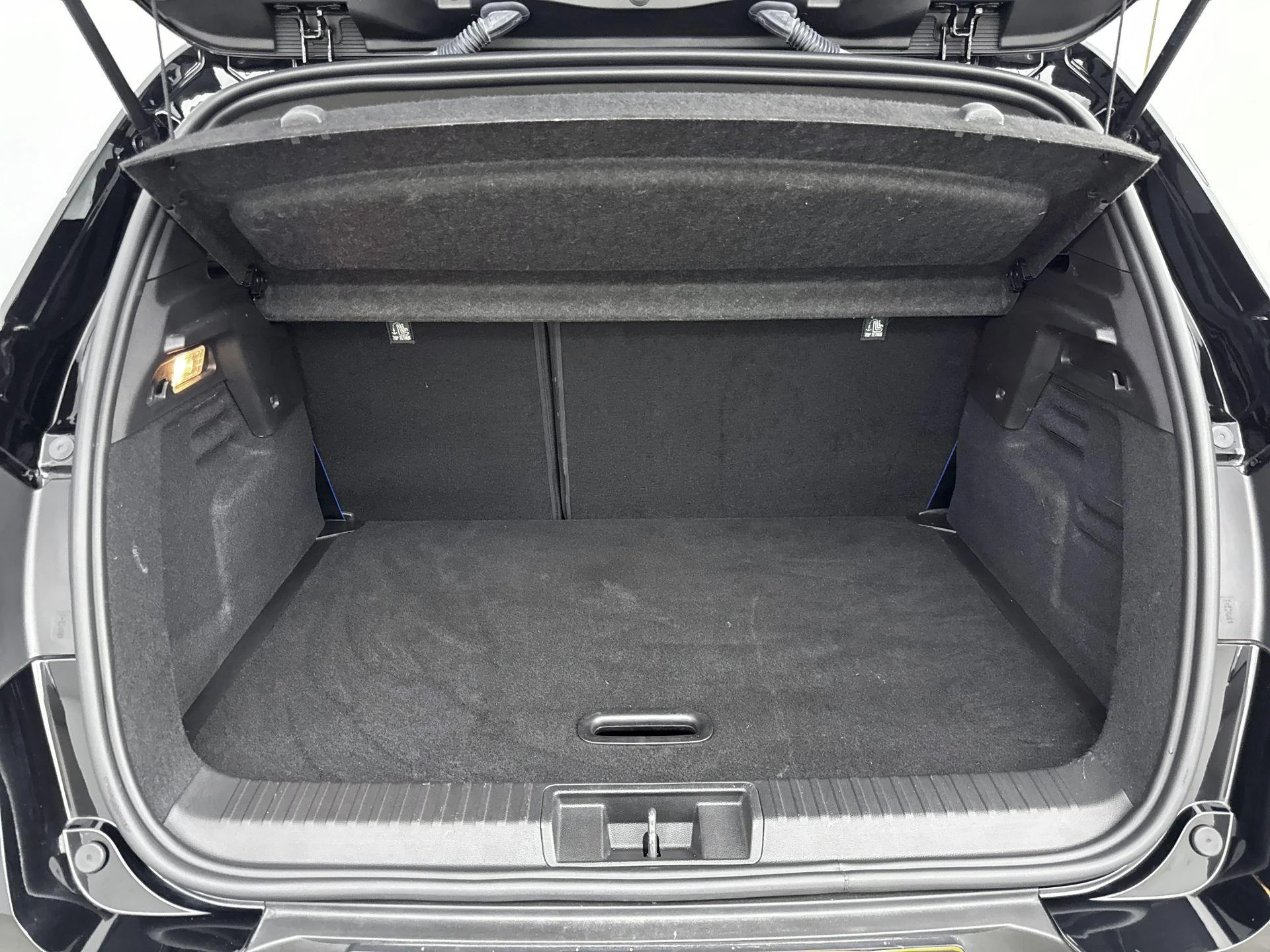 Renault-Captur-image-21
