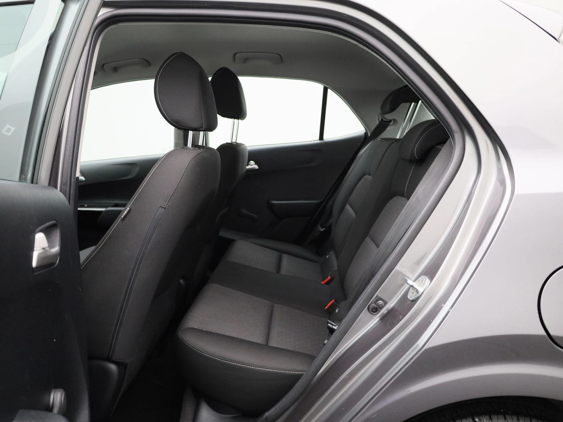 Kia-Picanto-image-9