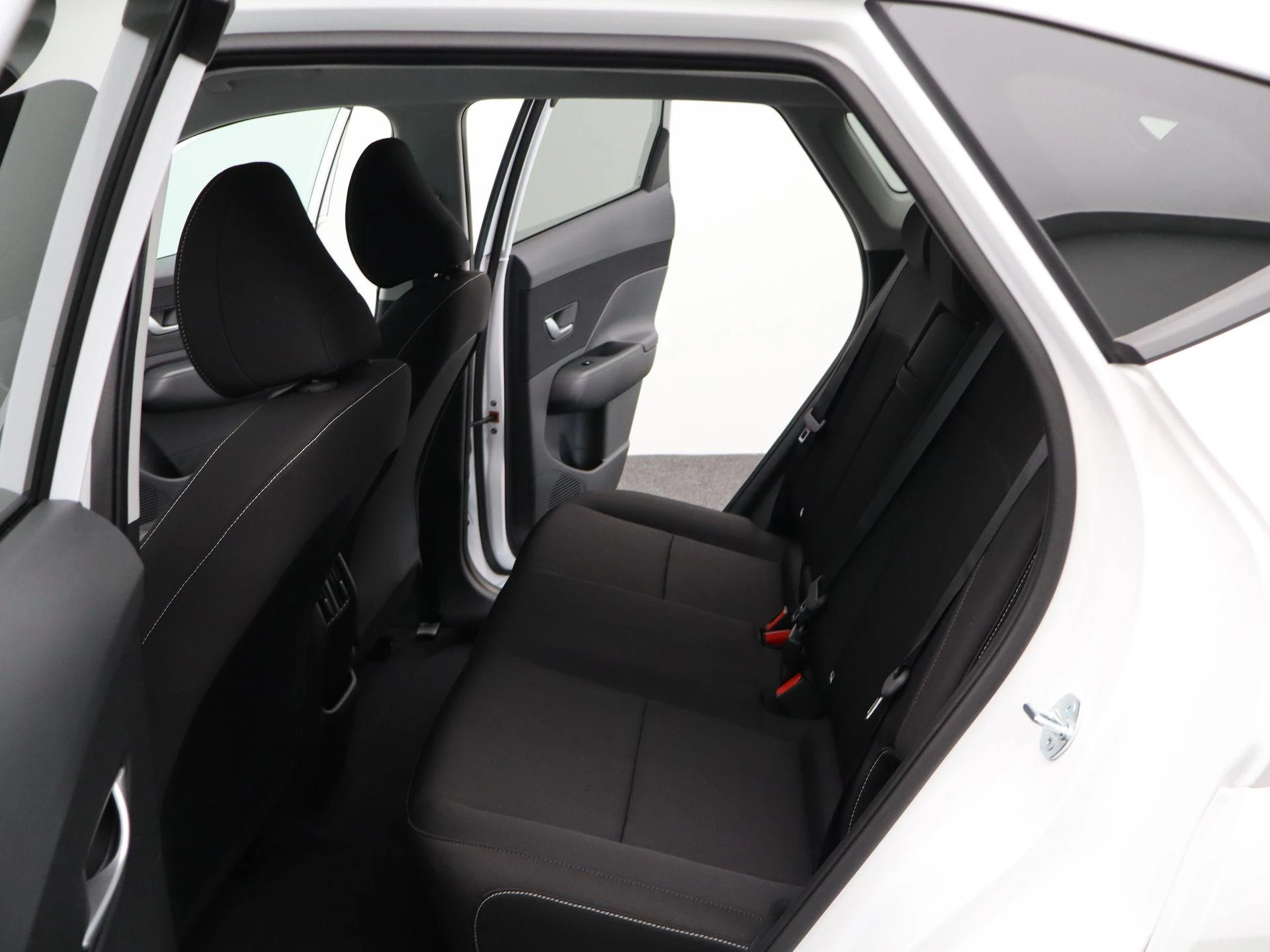 Hyundai-Kona-image-11