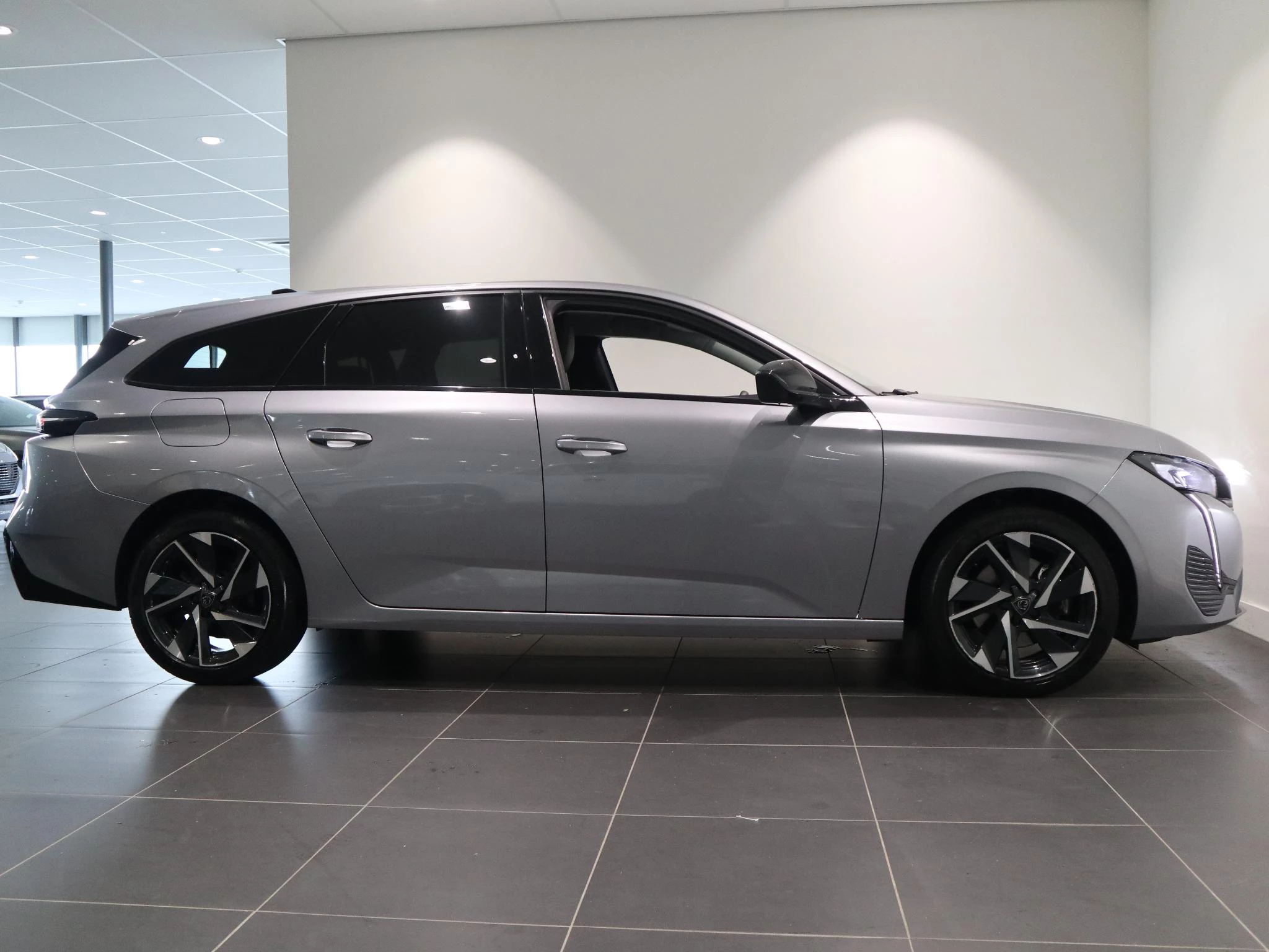 Peugeot-308-image-6