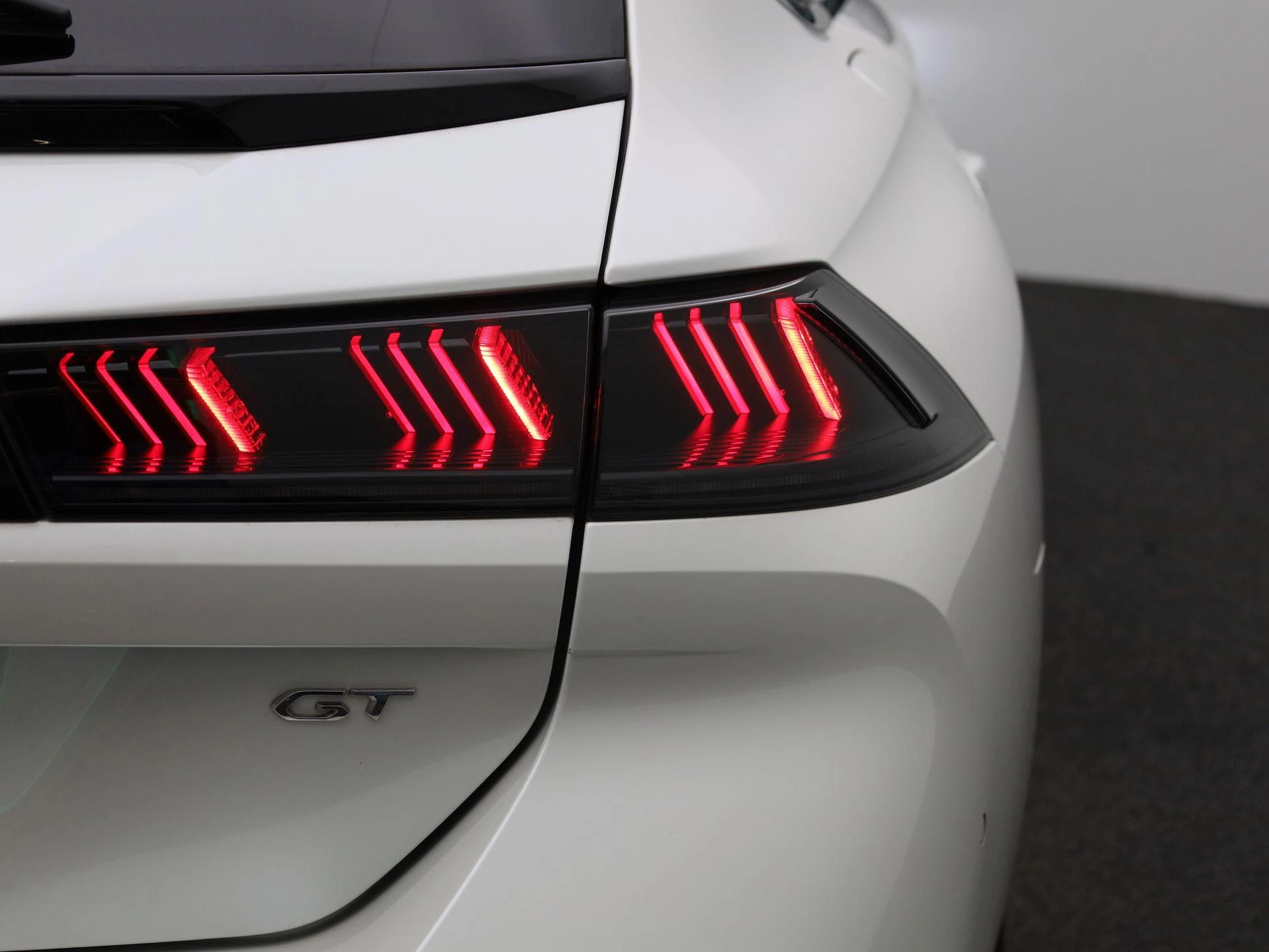 Peugeot-508-image-45