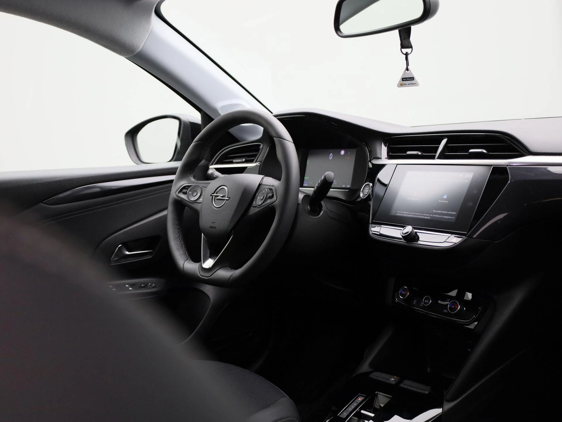 Opel-Corsa-e-image-31