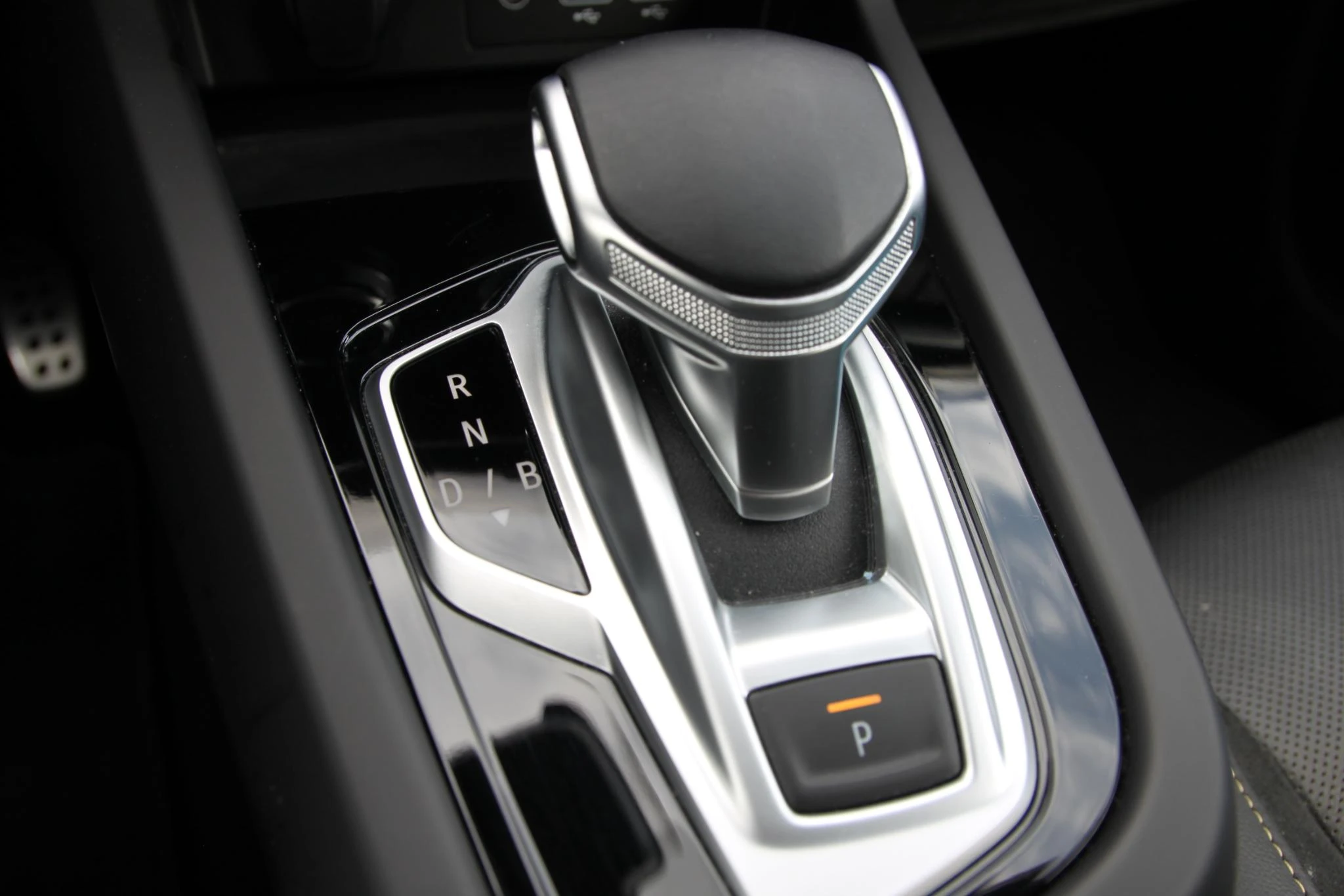 Renault-Arkana-image-29