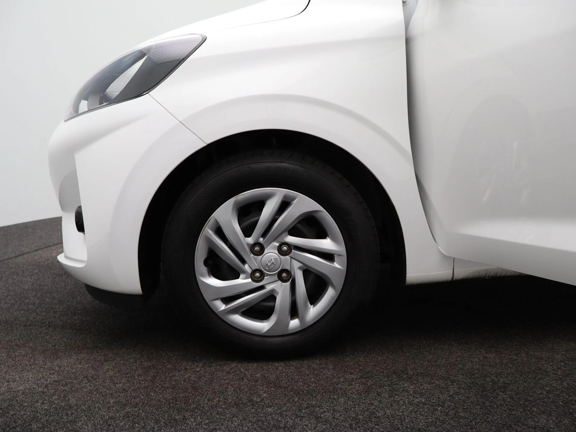 Hyundai-i10-image-15
