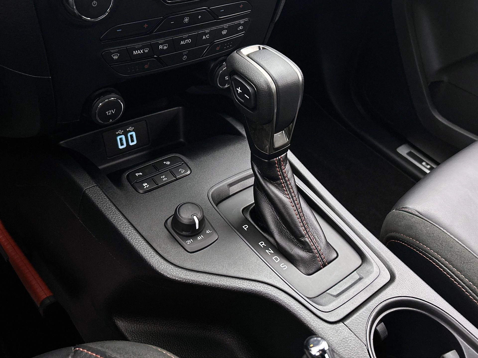 Ford-Ranger-image-13