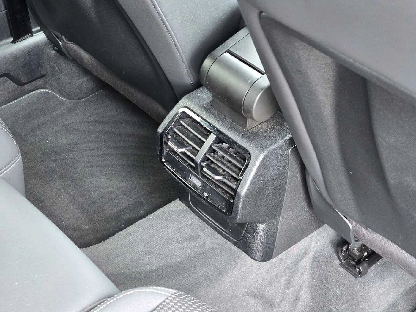Audi-Q3-image-17