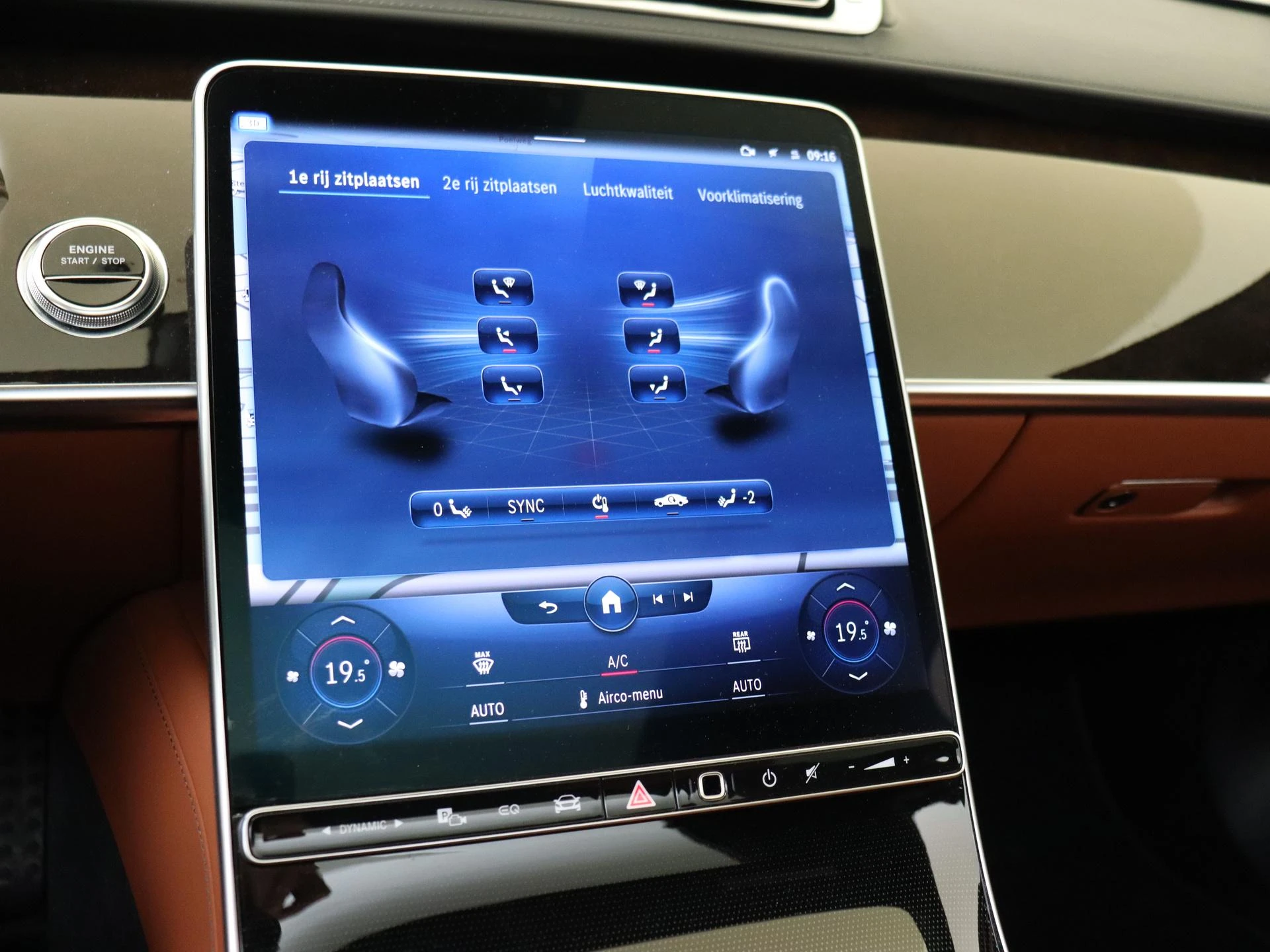 Mercedes-Benz-S-Klasse-image-18