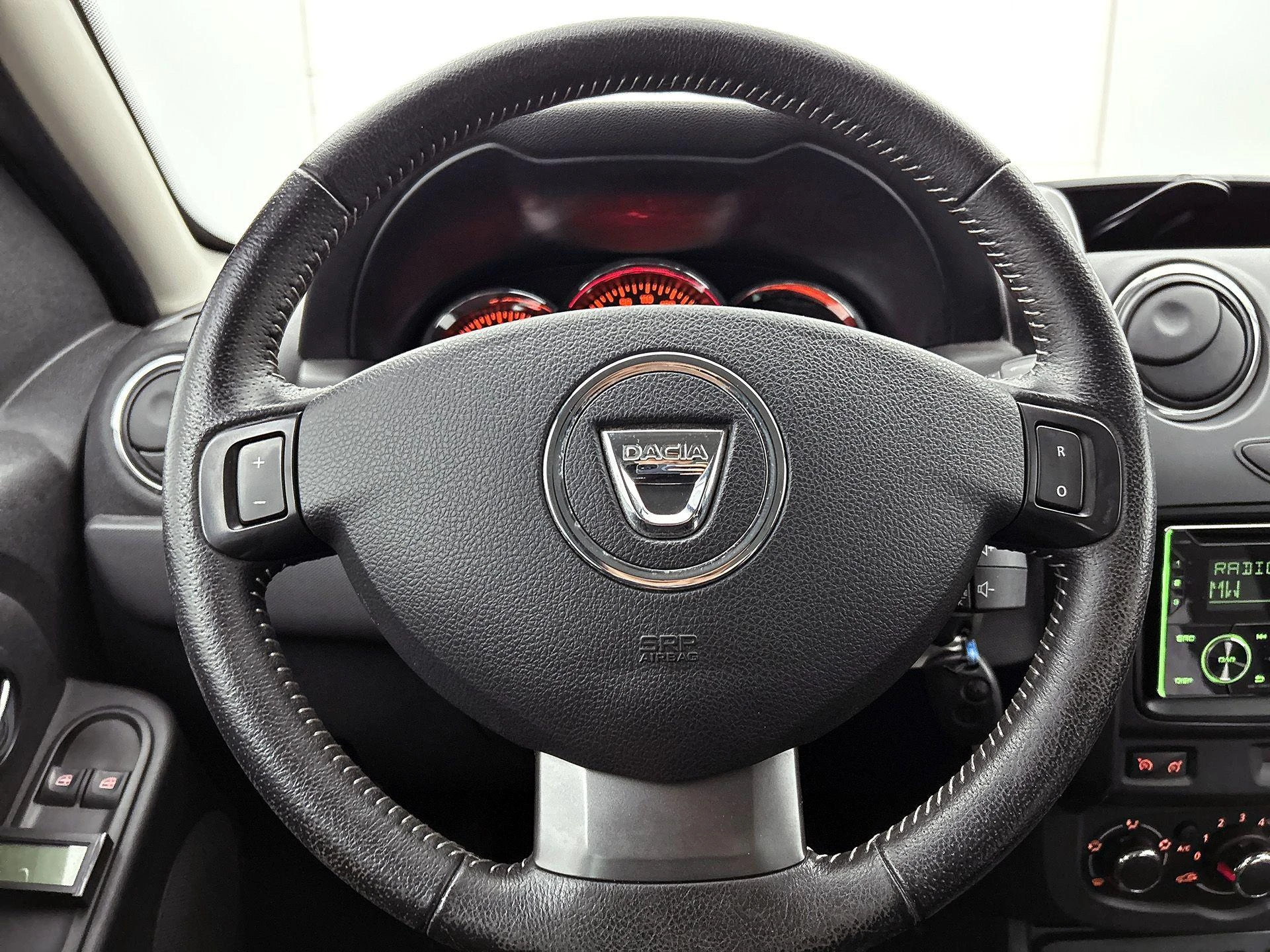 Dacia-Duster-image-23