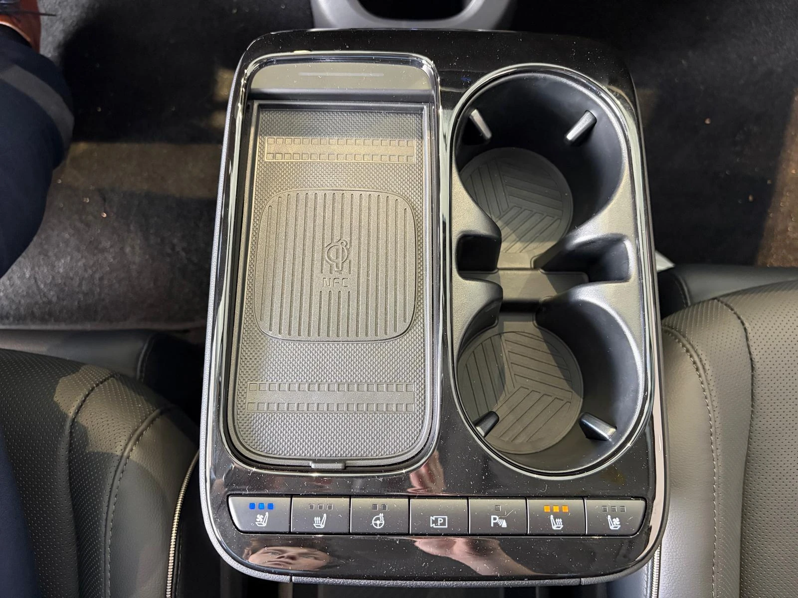 Hyundai-IONIQ 5-image-16