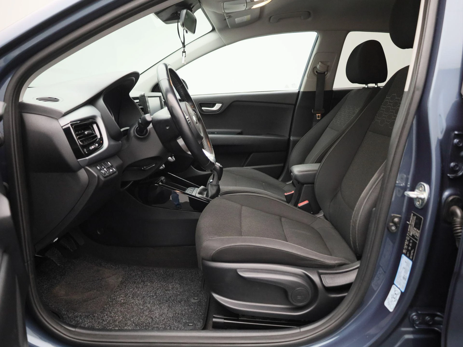 Kia-Rio-image-10