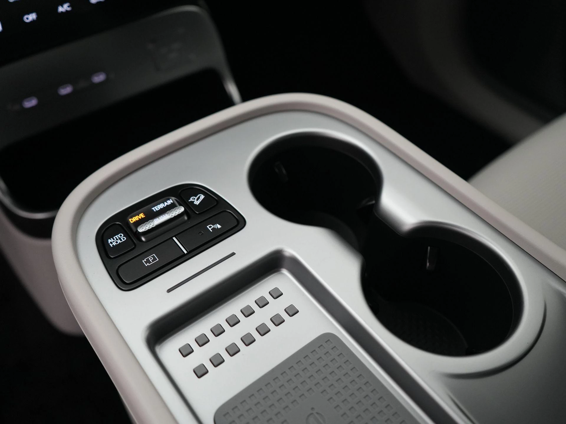 Hyundai-IONIQ 9-image-15