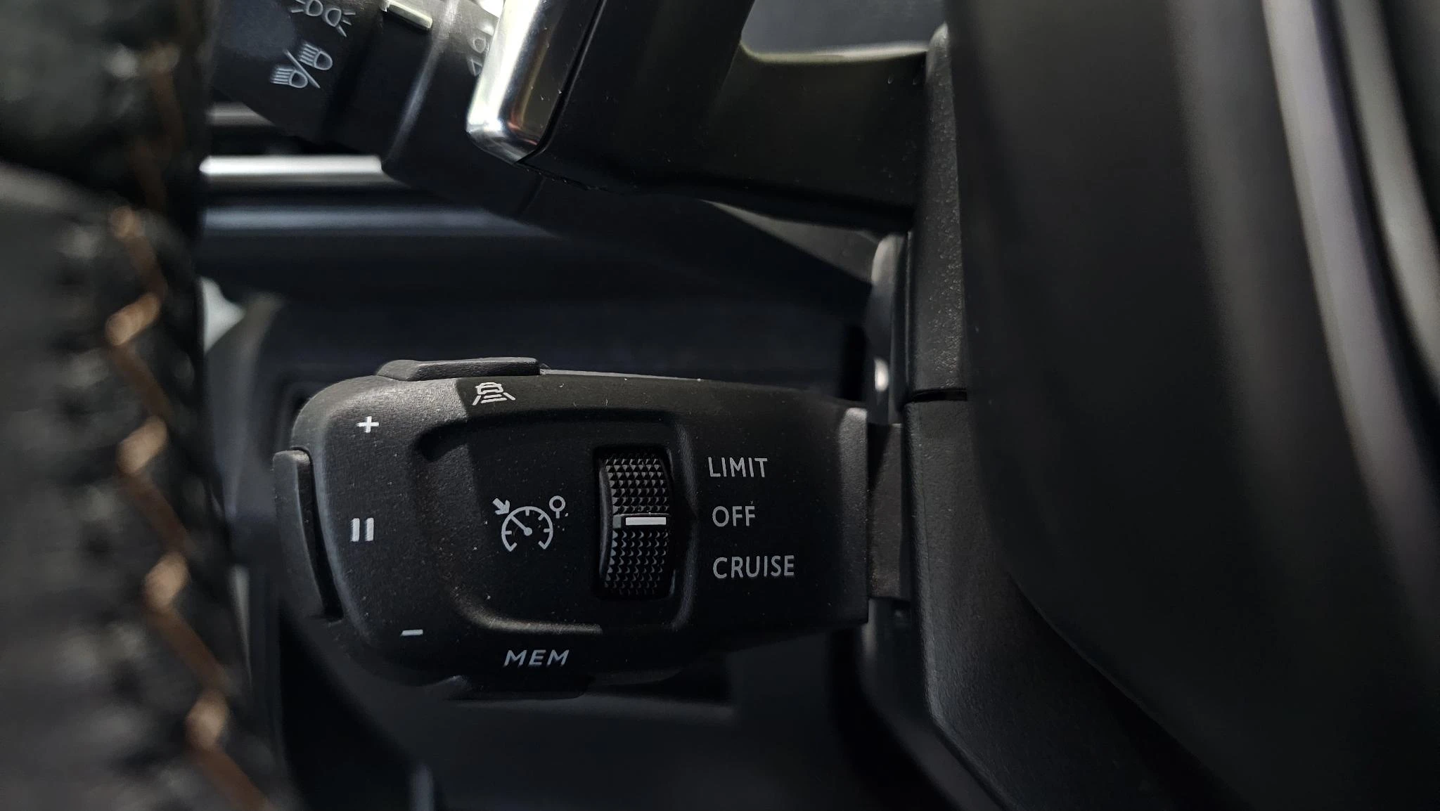 Peugeot-3008-image-25