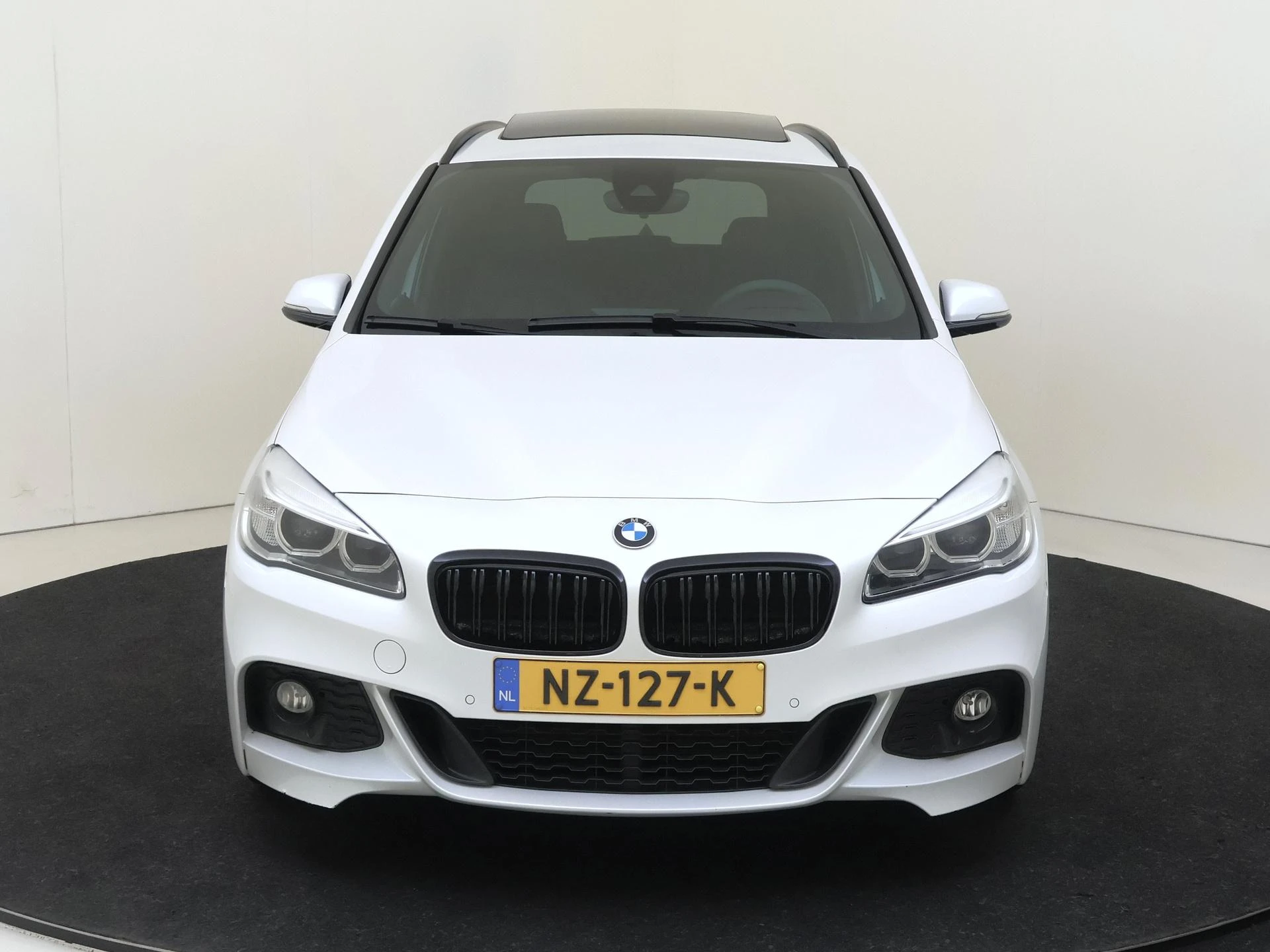 BMW-2 Serie-image-5