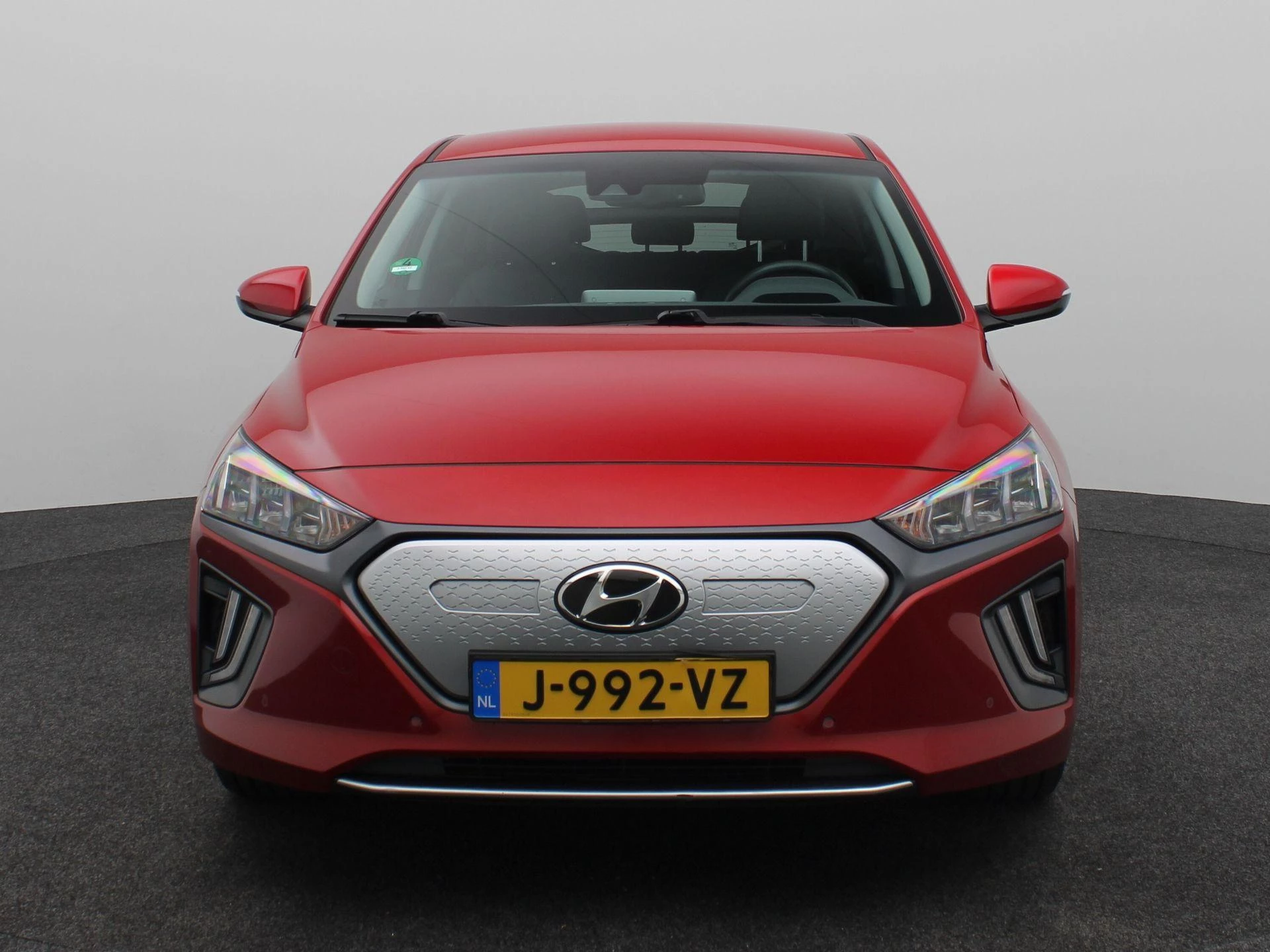 Hyundai-IONIQ-image-3