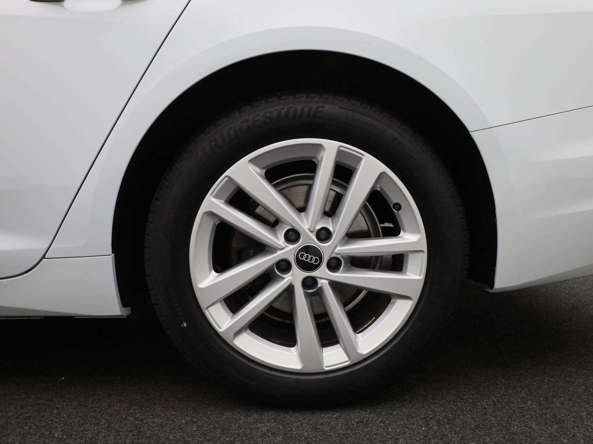 Audi-A6-image-12