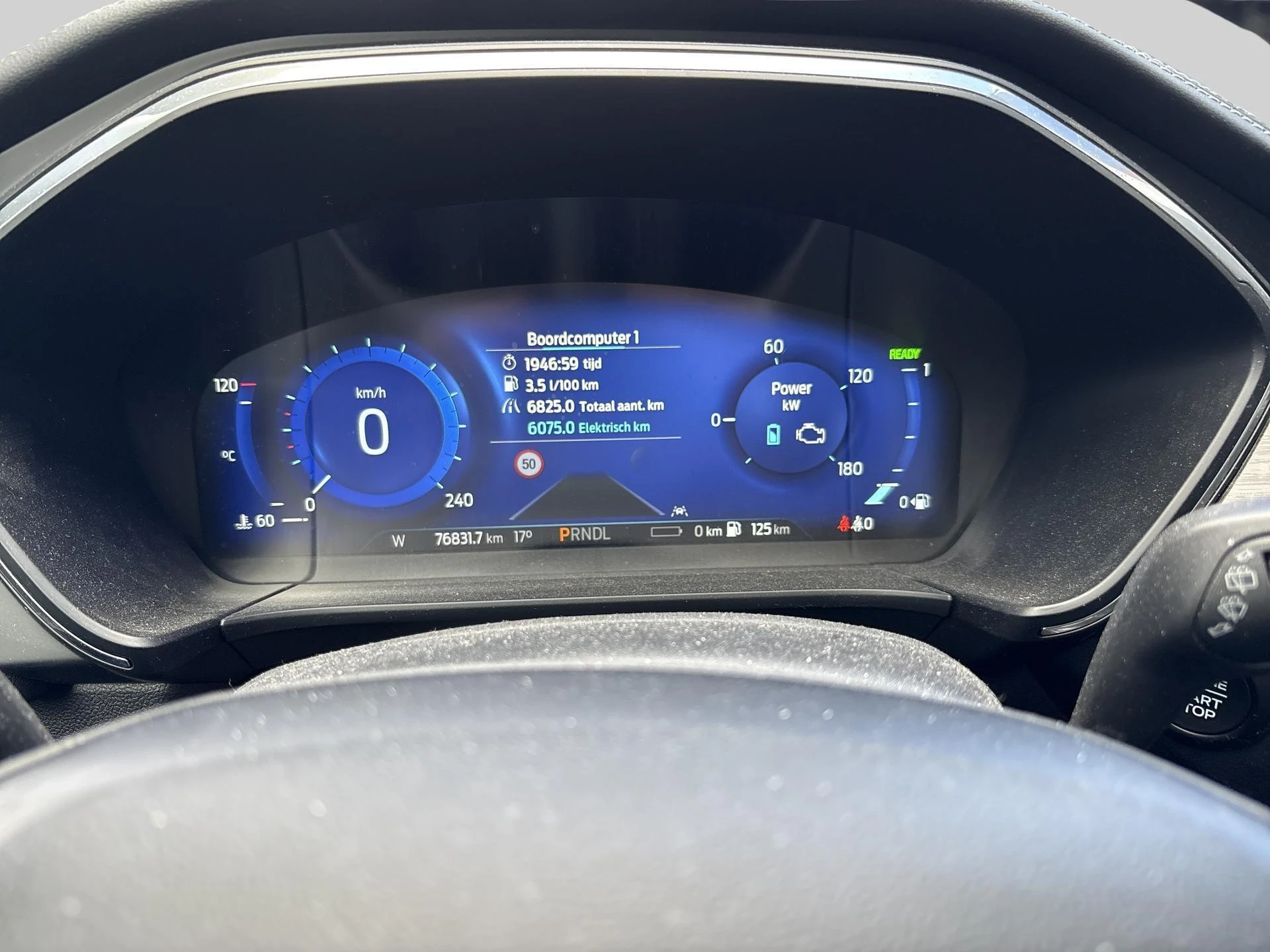 Ford-Kuga-image-10