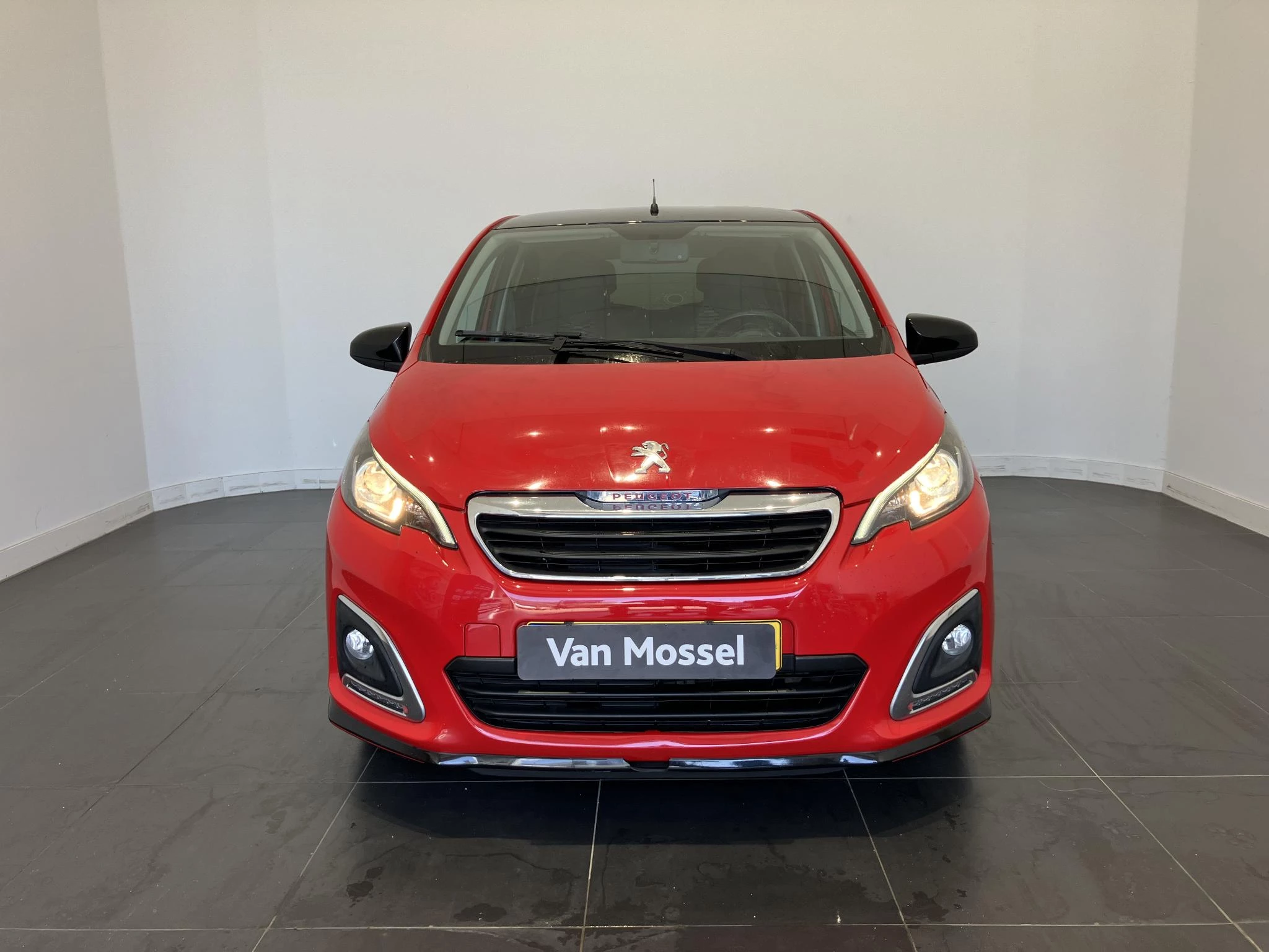 Peugeot-108-image-2