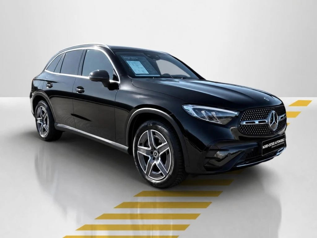 Mercedes-Benz-GLC 300 d-image-16