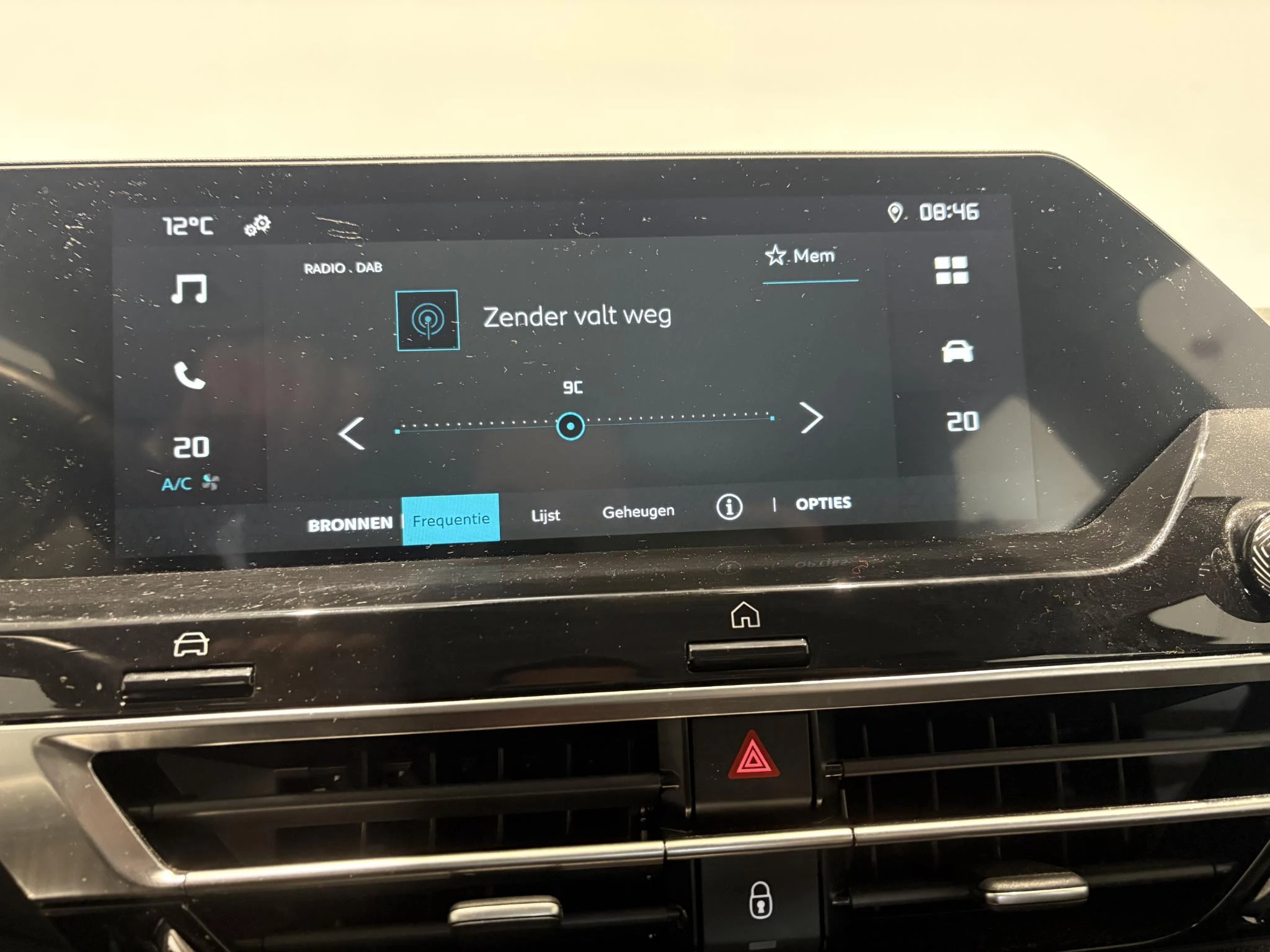 Citroën-ë-C4-image-24