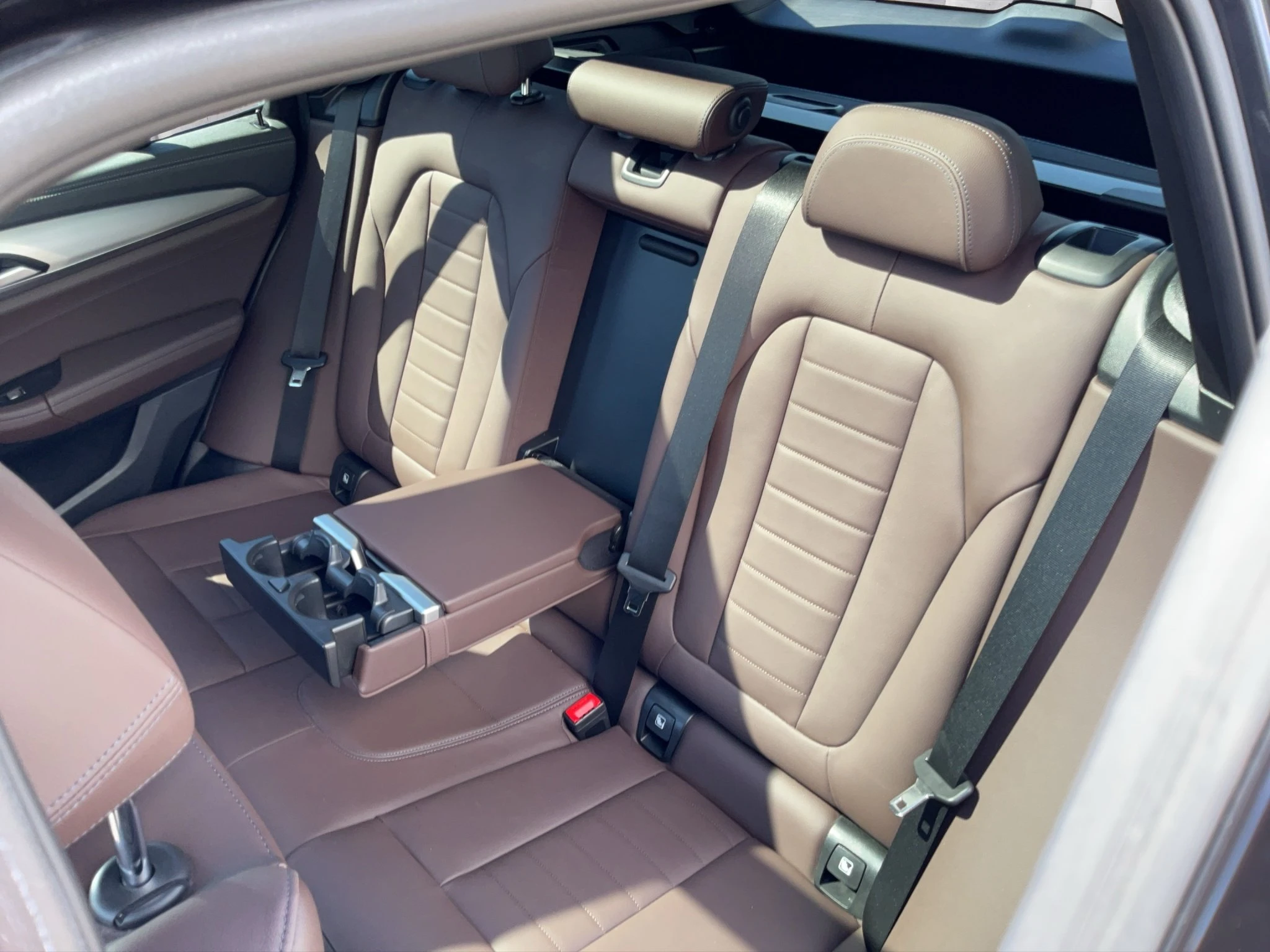 BMW-iX3-image-10