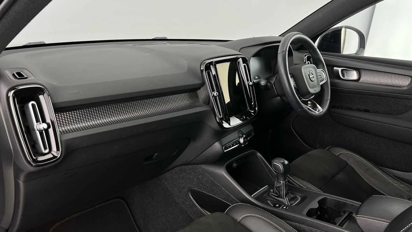 Volvo-XC40-image-5