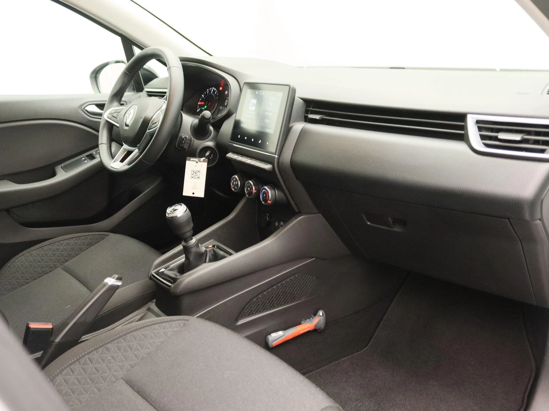 Renault-Clio-image-21