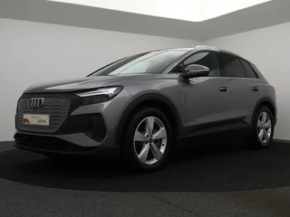 Audi Q4 e-tron 82 kWh 45 Quattro Attraction 286PK *ZETELVERWARMING*TREKHAAK*NAVI*LEDER*CAMERA*...*