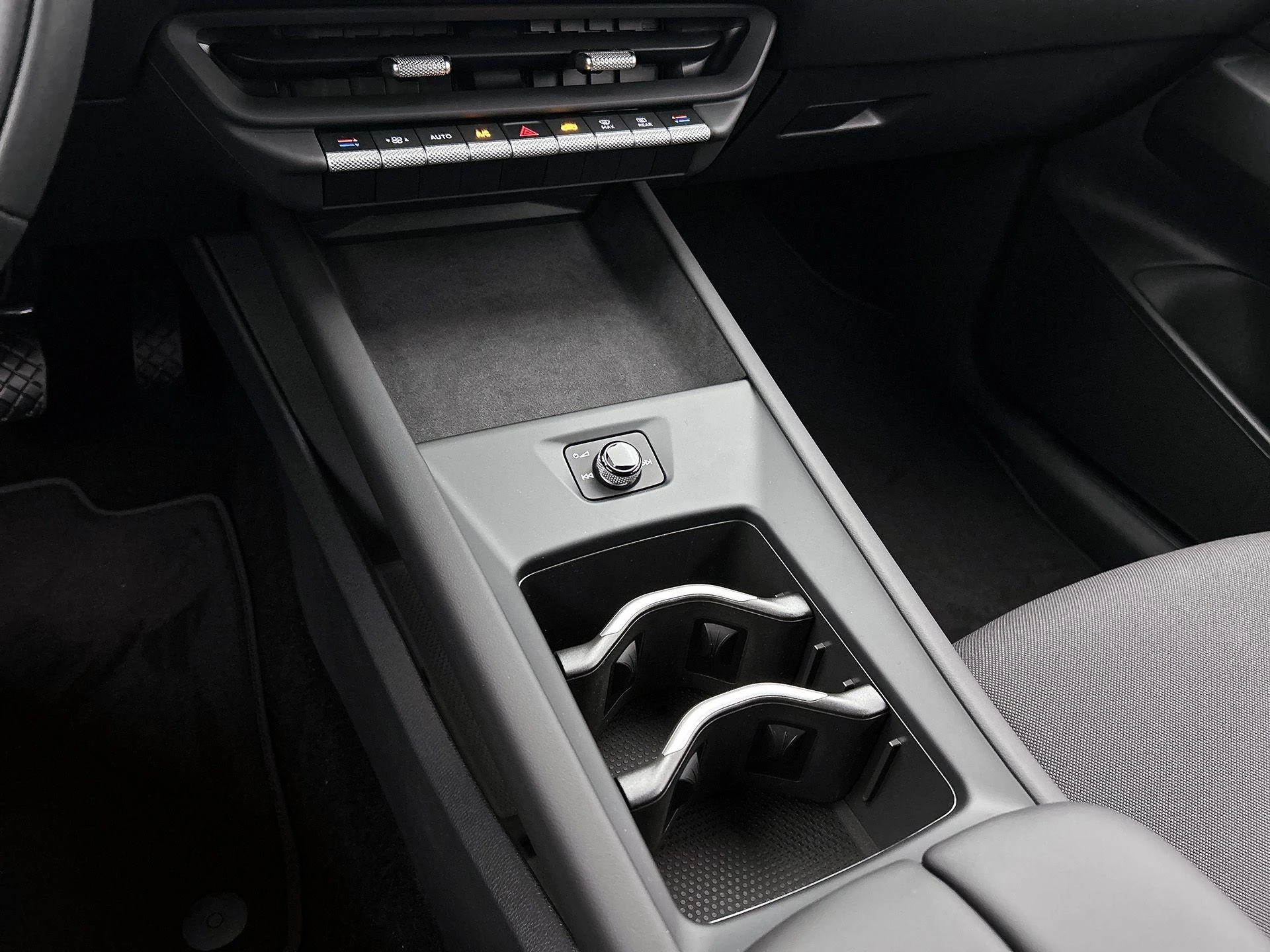 Volkswagen-ID.3 Neo-image-20