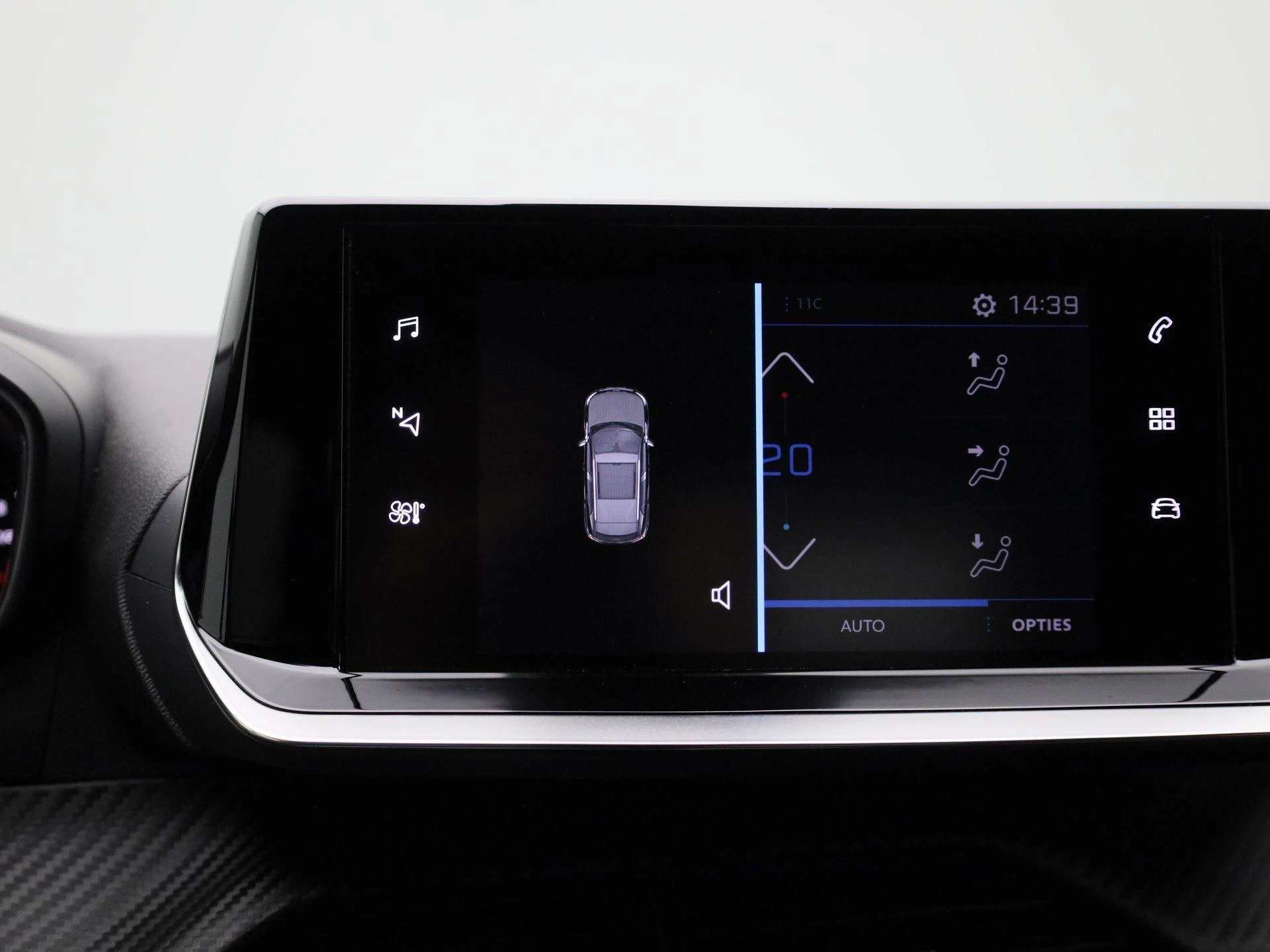 Peugeot-2008-image-23