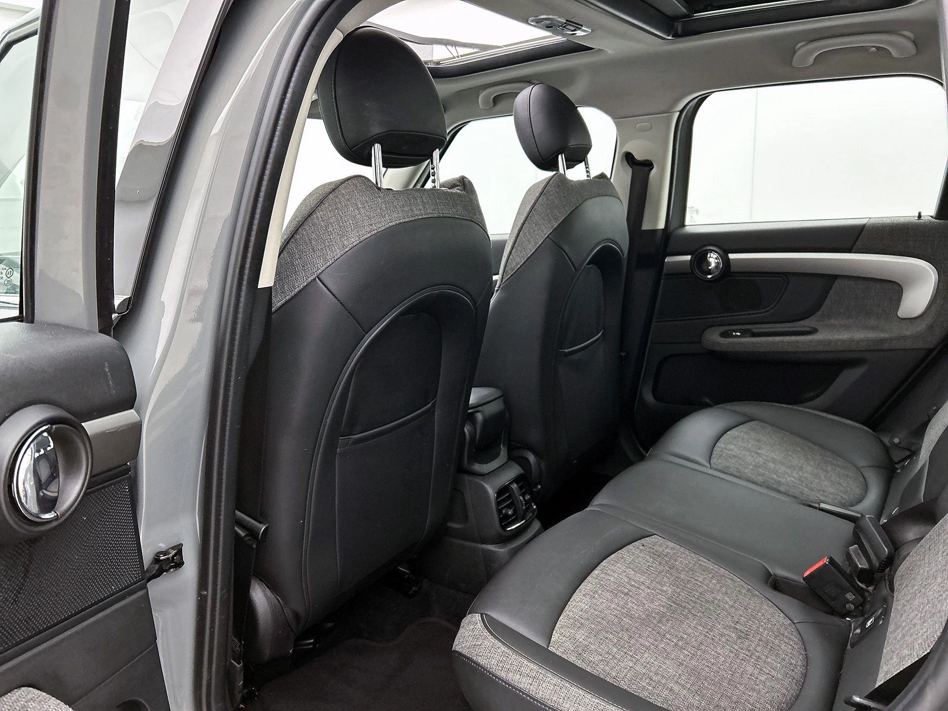 MINI-Countryman-image-27