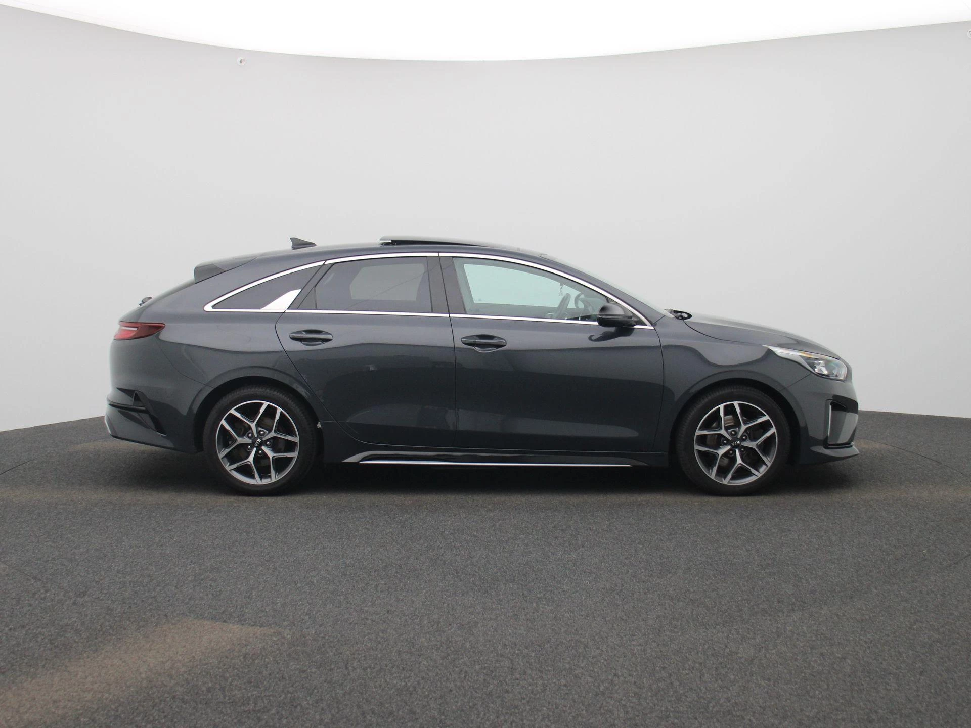 Kia-ProCeed-image-7