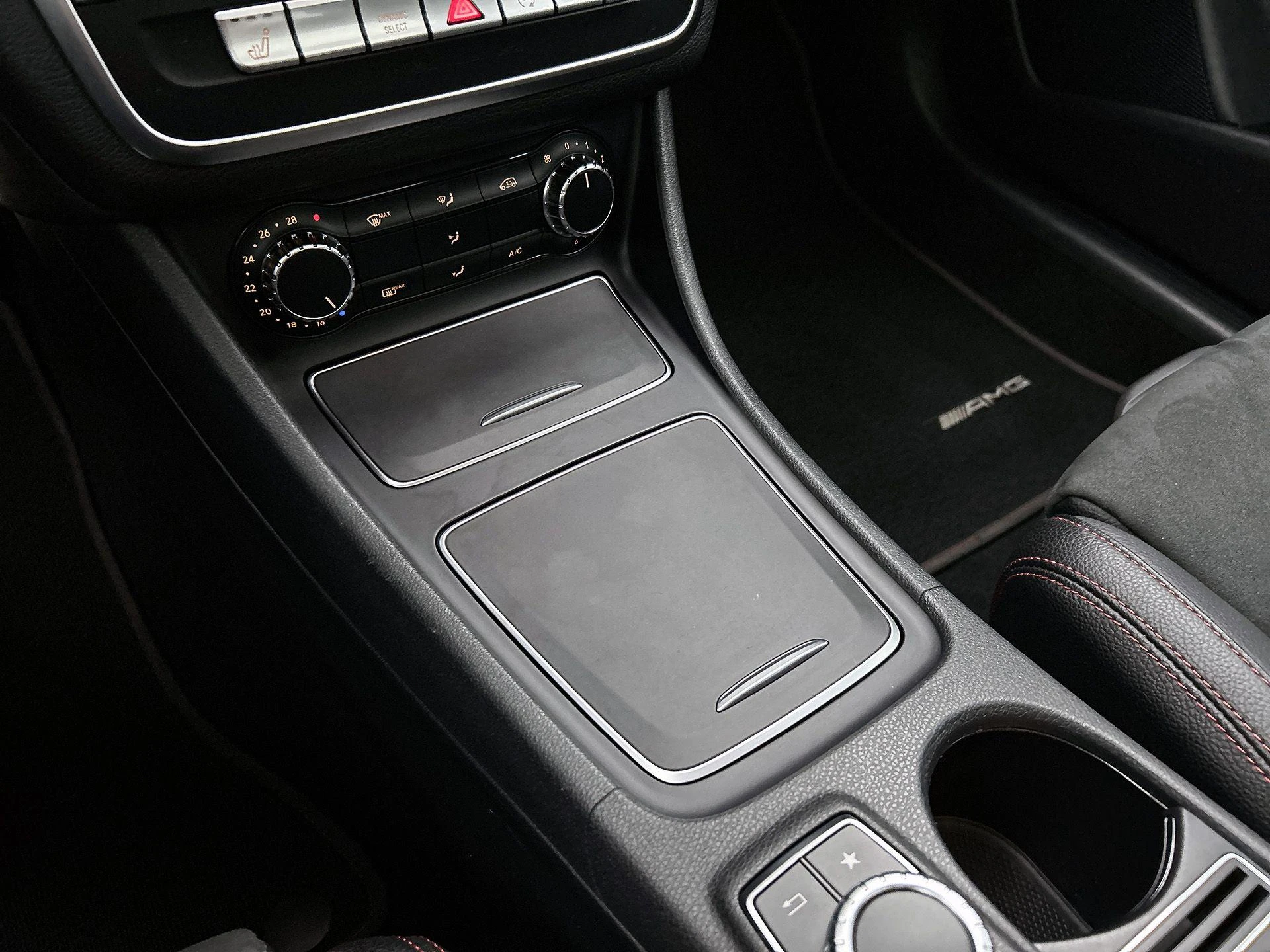 Mercedes-Benz-CLA-image-9