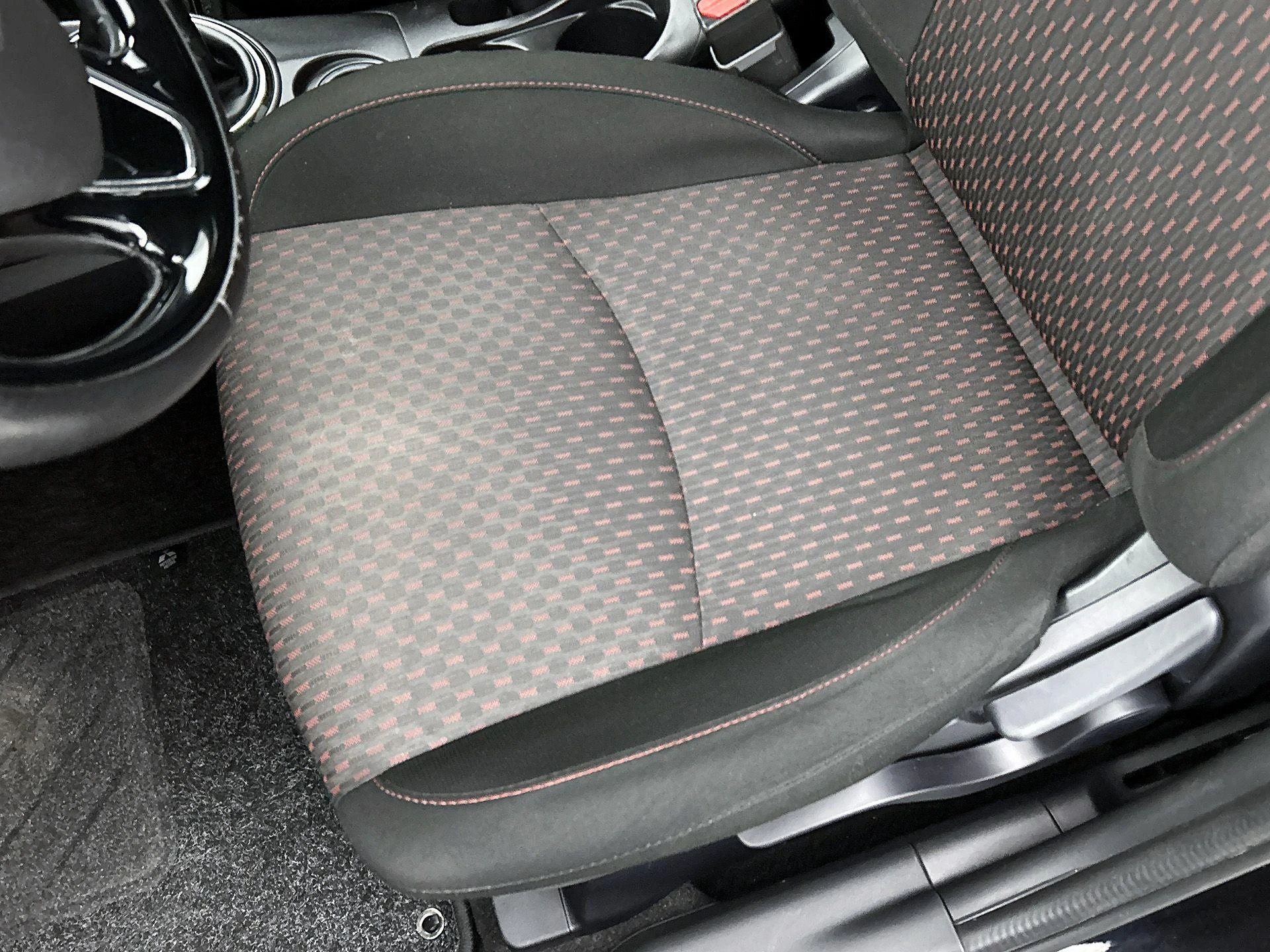 Mitsubishi-ASX-image-12