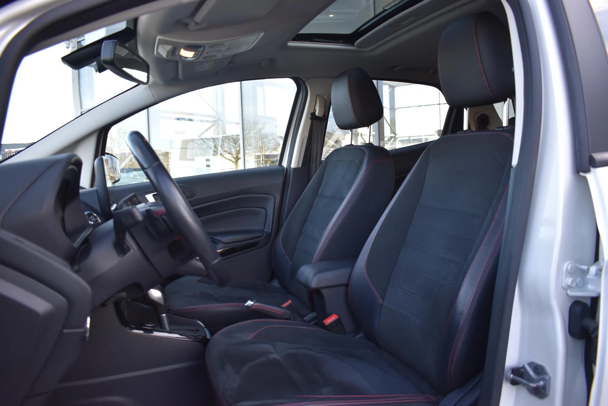 Ford-EcoSport-image-25