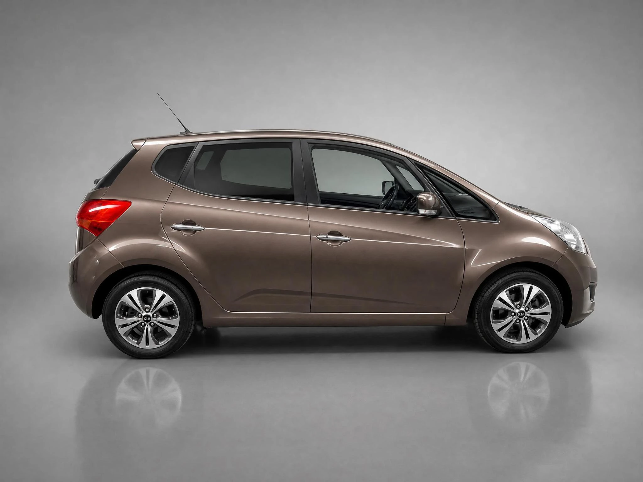 Kia-Venga-image-4