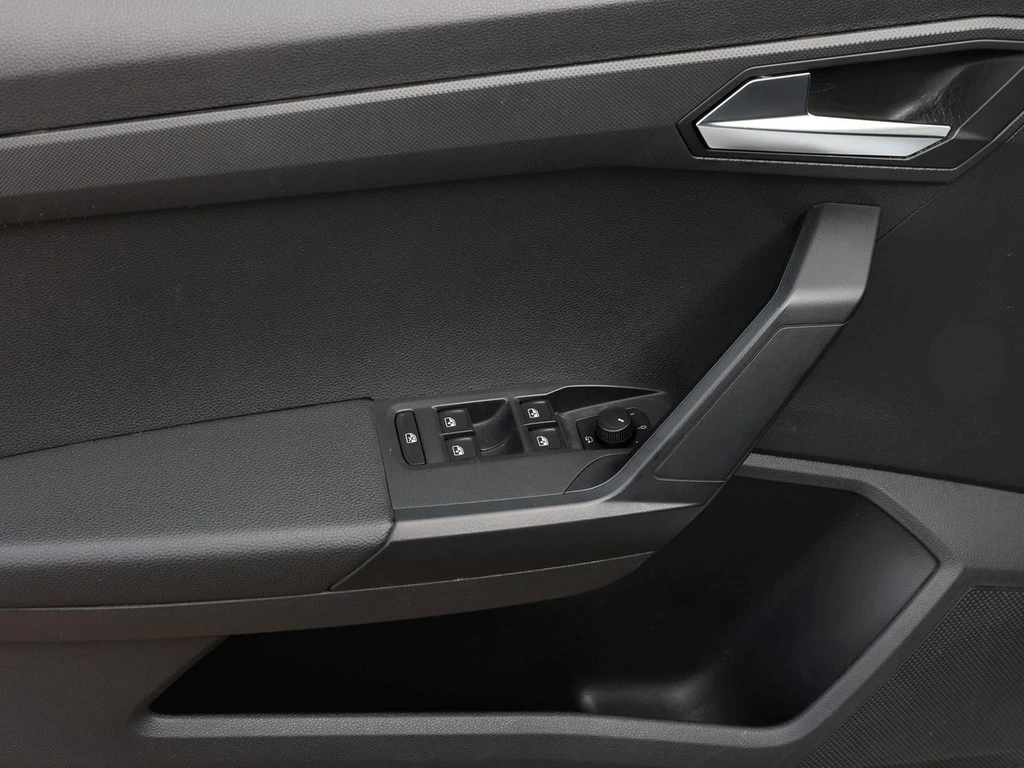 SEAT-Ibiza-image-14