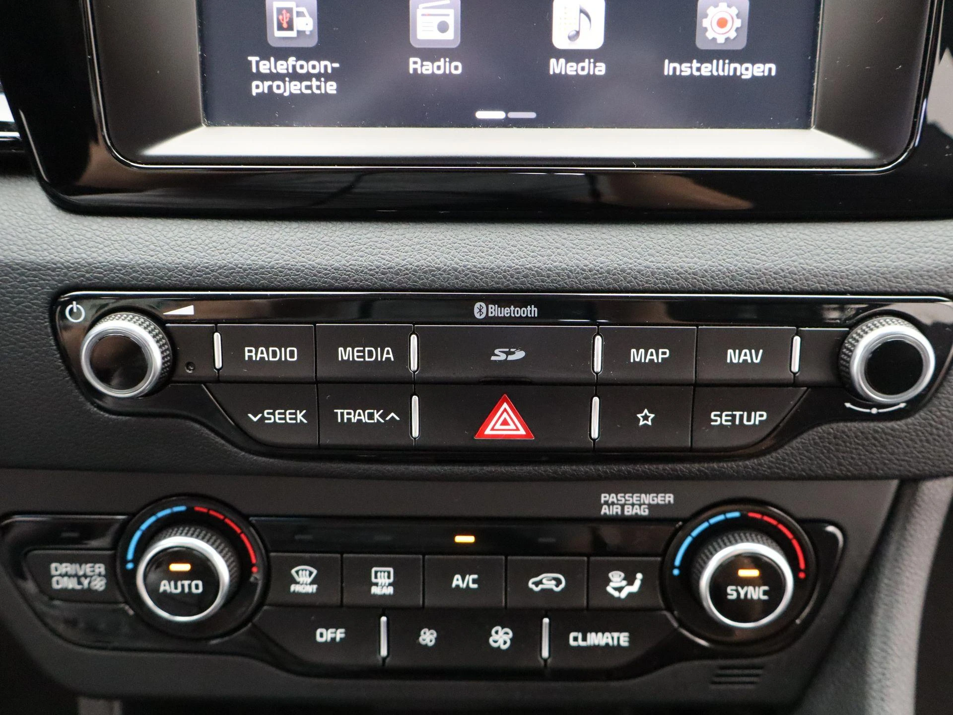 Kia-Niro-image-14