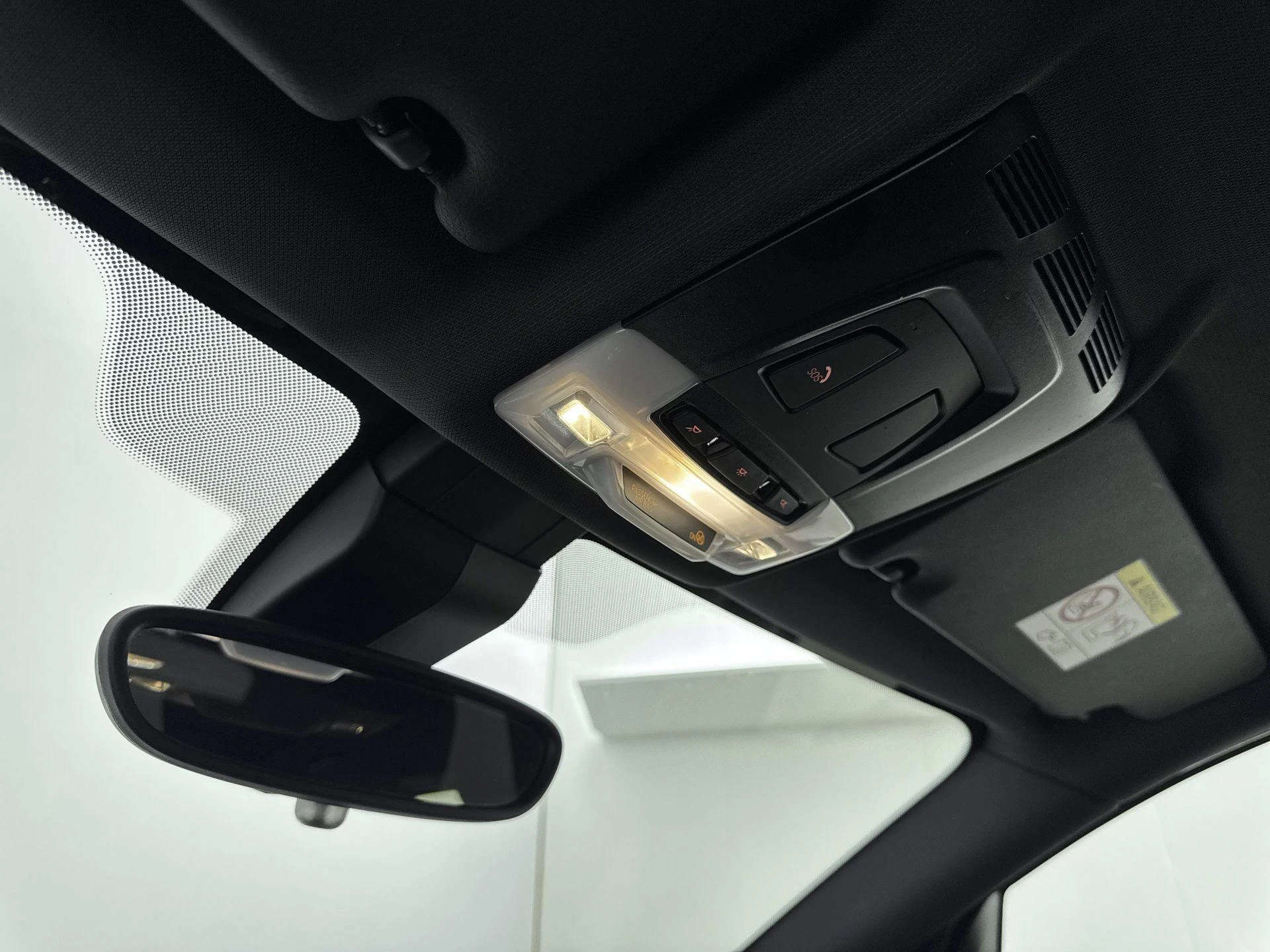 BMW-2 Serie-image-9