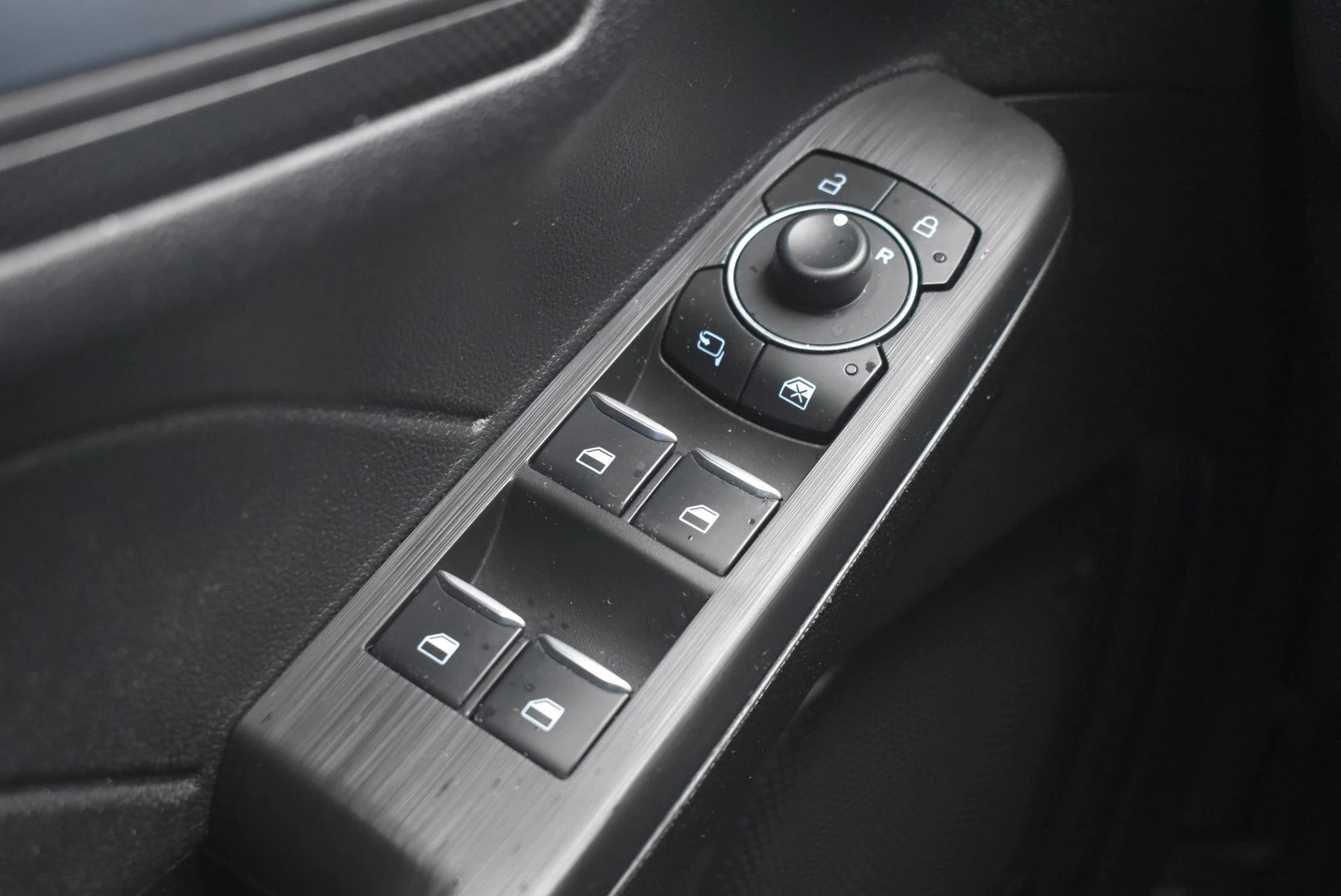 Ford-Kuga-image-15