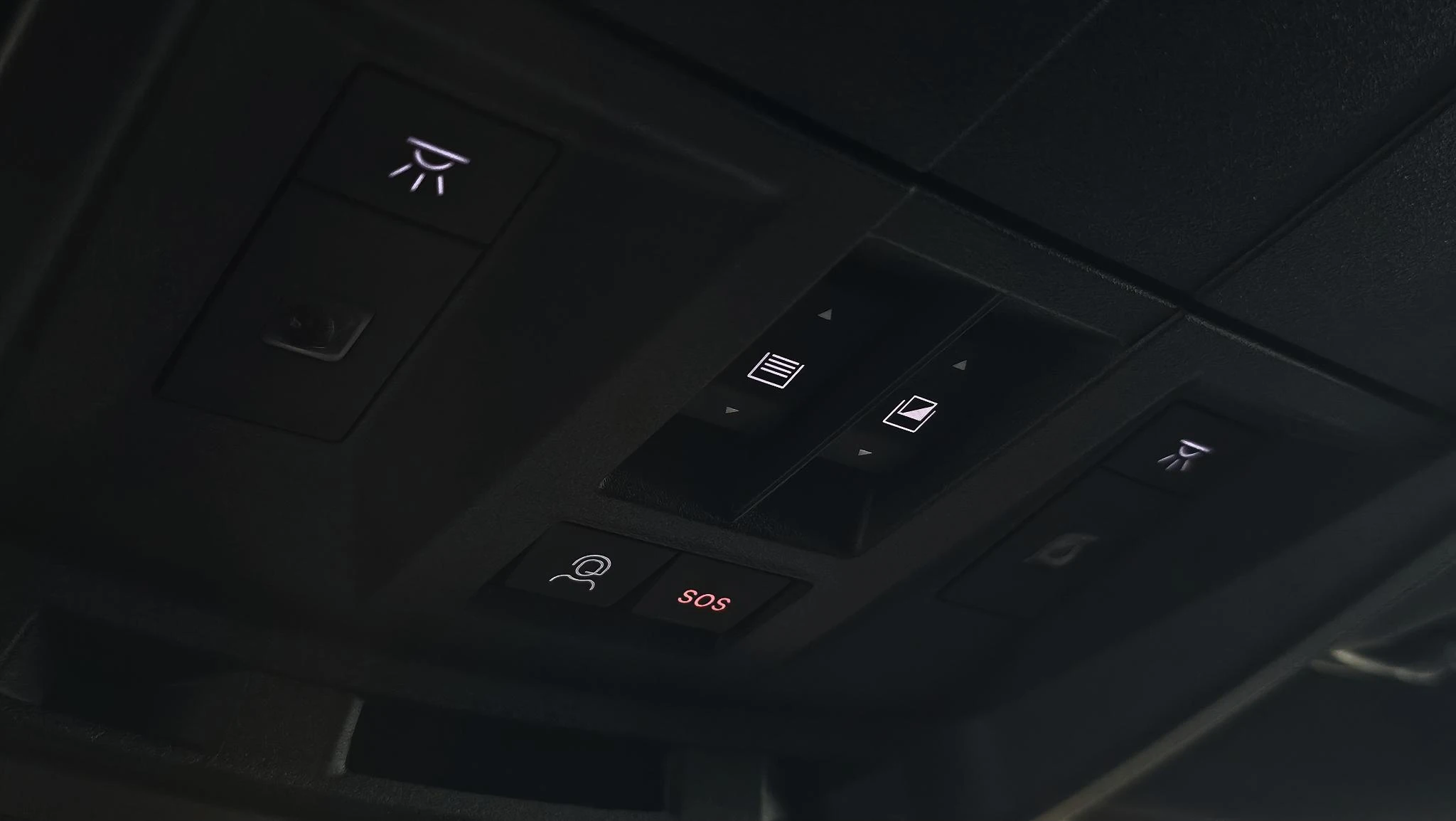 Peugeot-e-5008-image-19